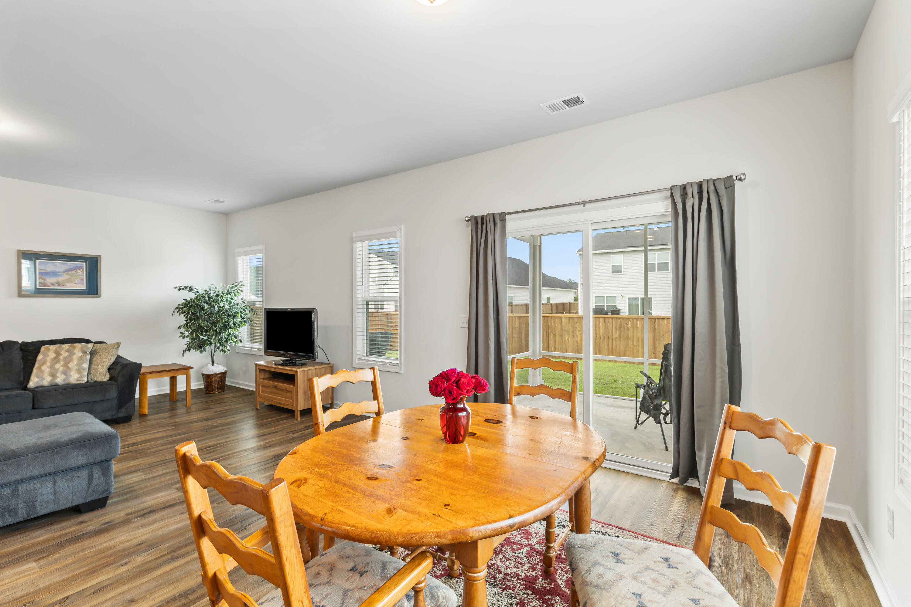 214 Clydesdale Circle