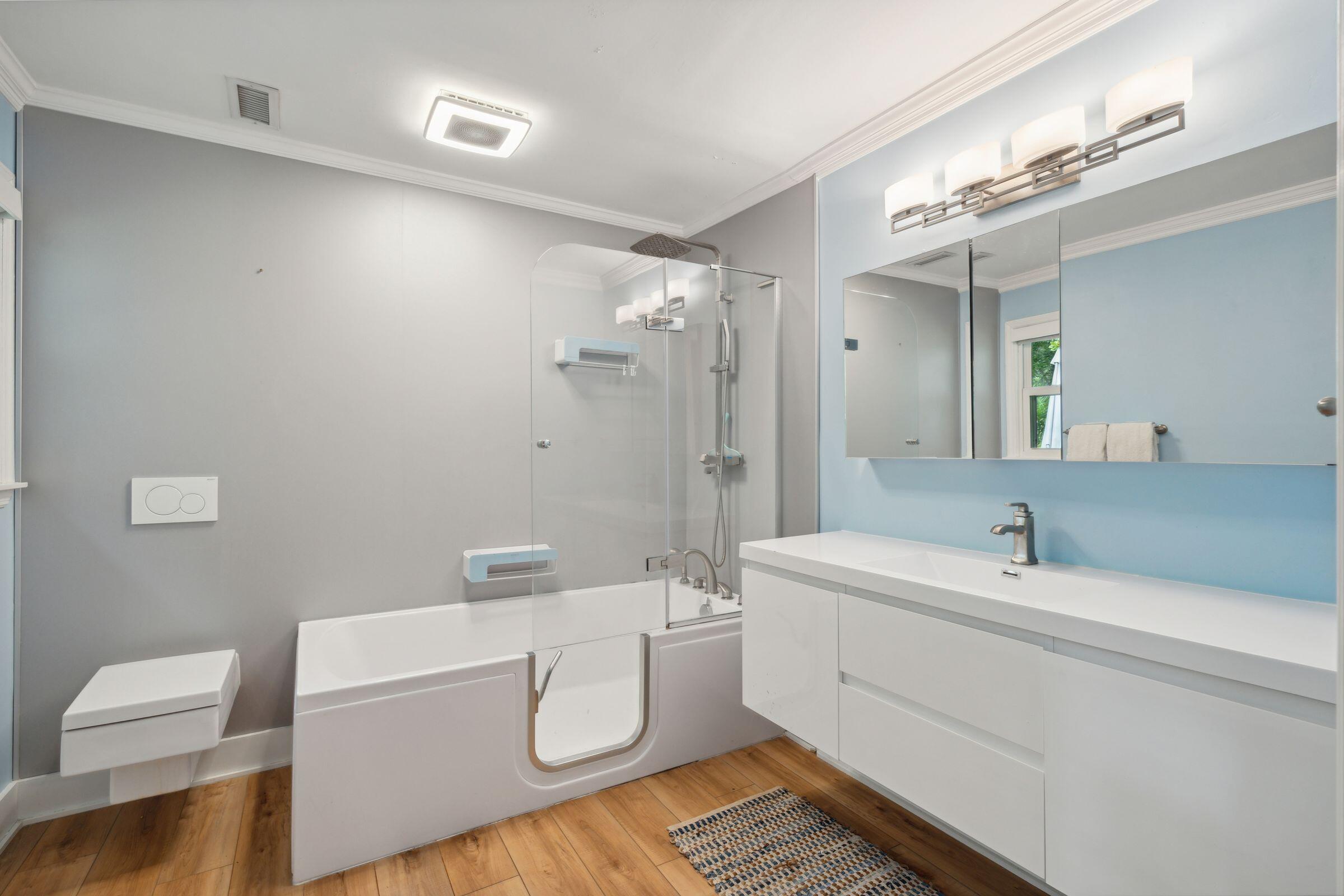 5 Gardens Corner Court