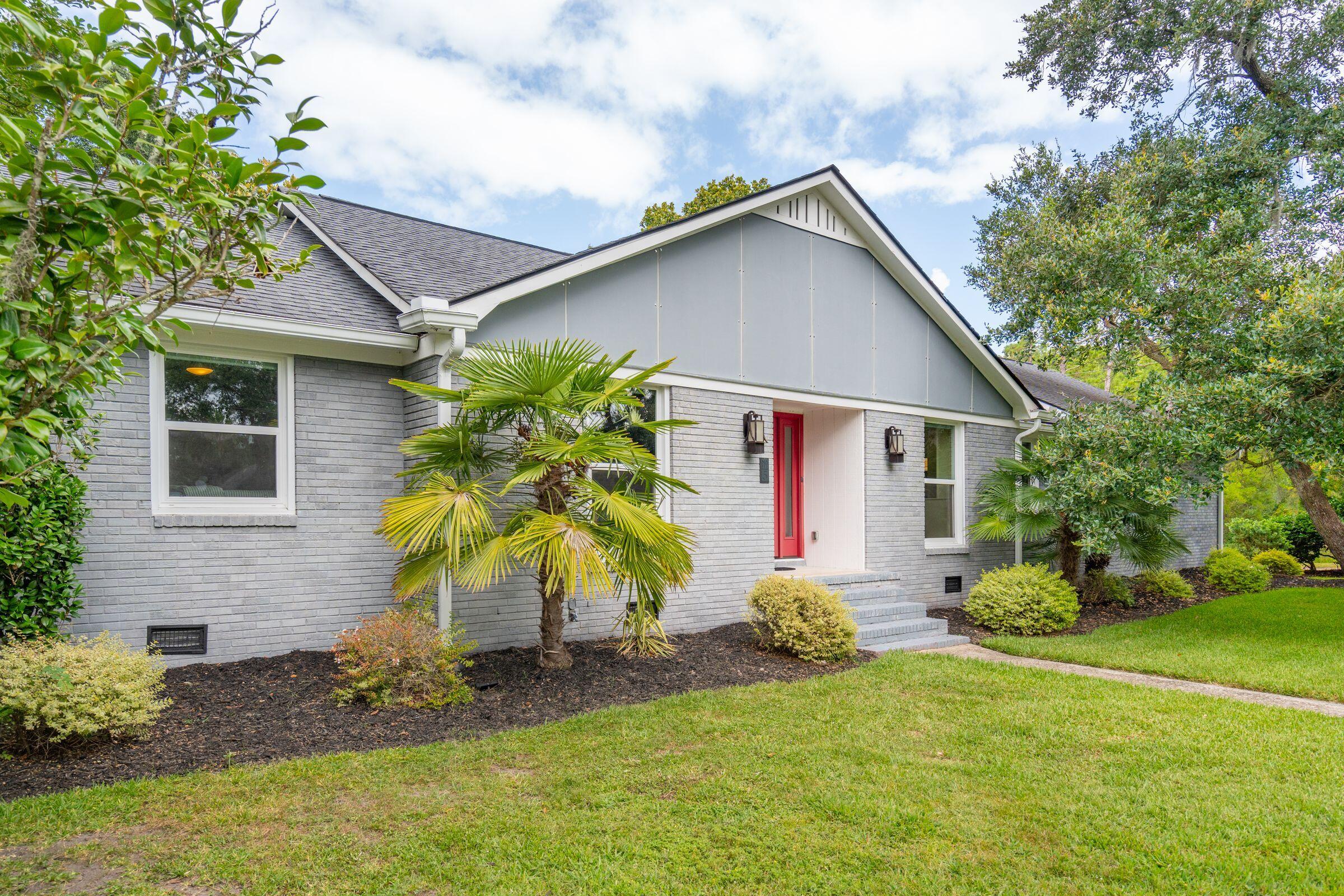 5 Gardens Corner Court