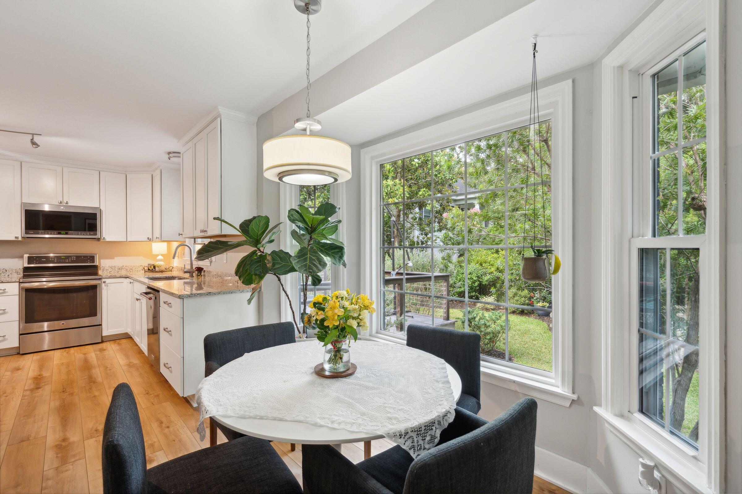 5 Gardens Corner Court