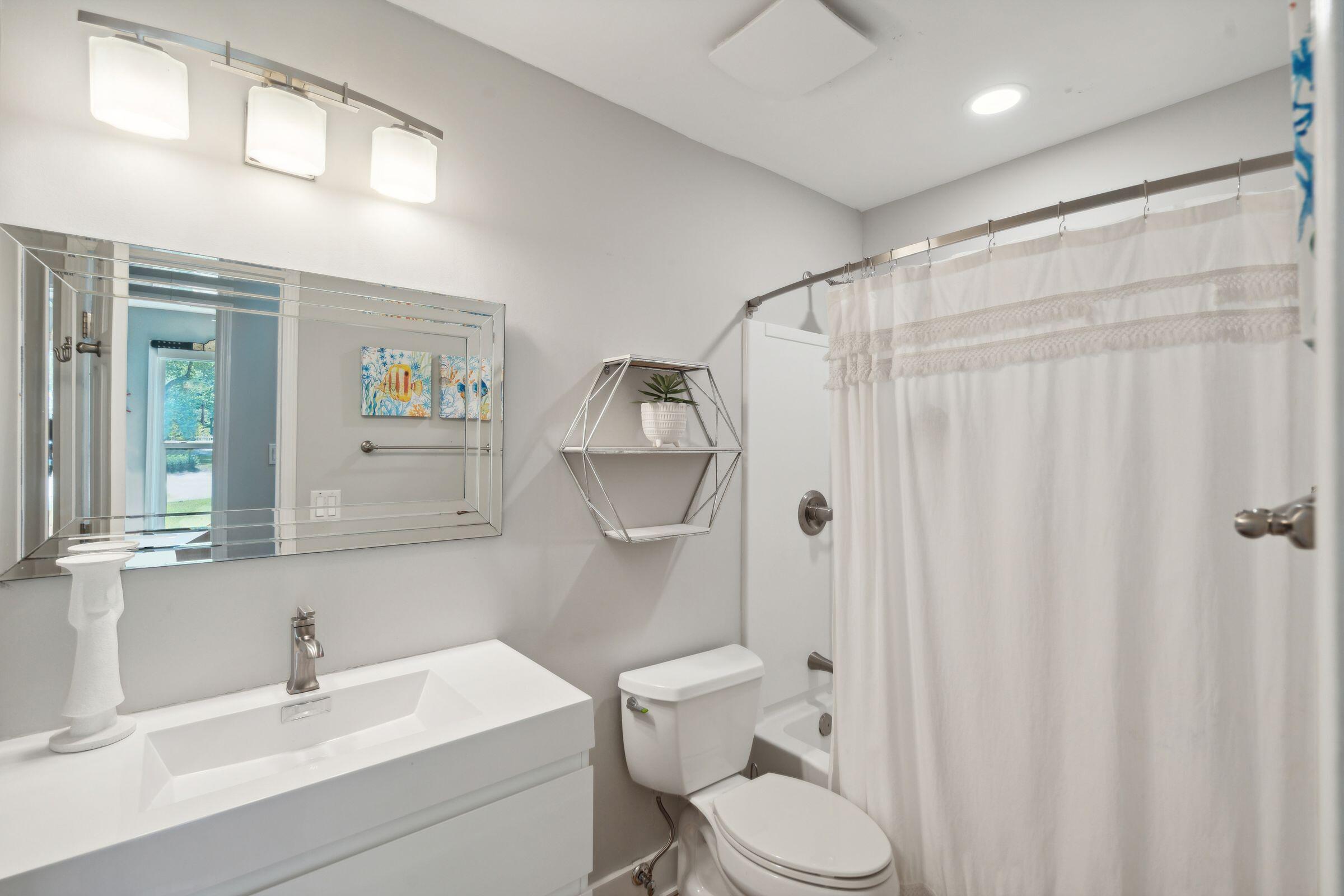 5 Gardens Corner Court