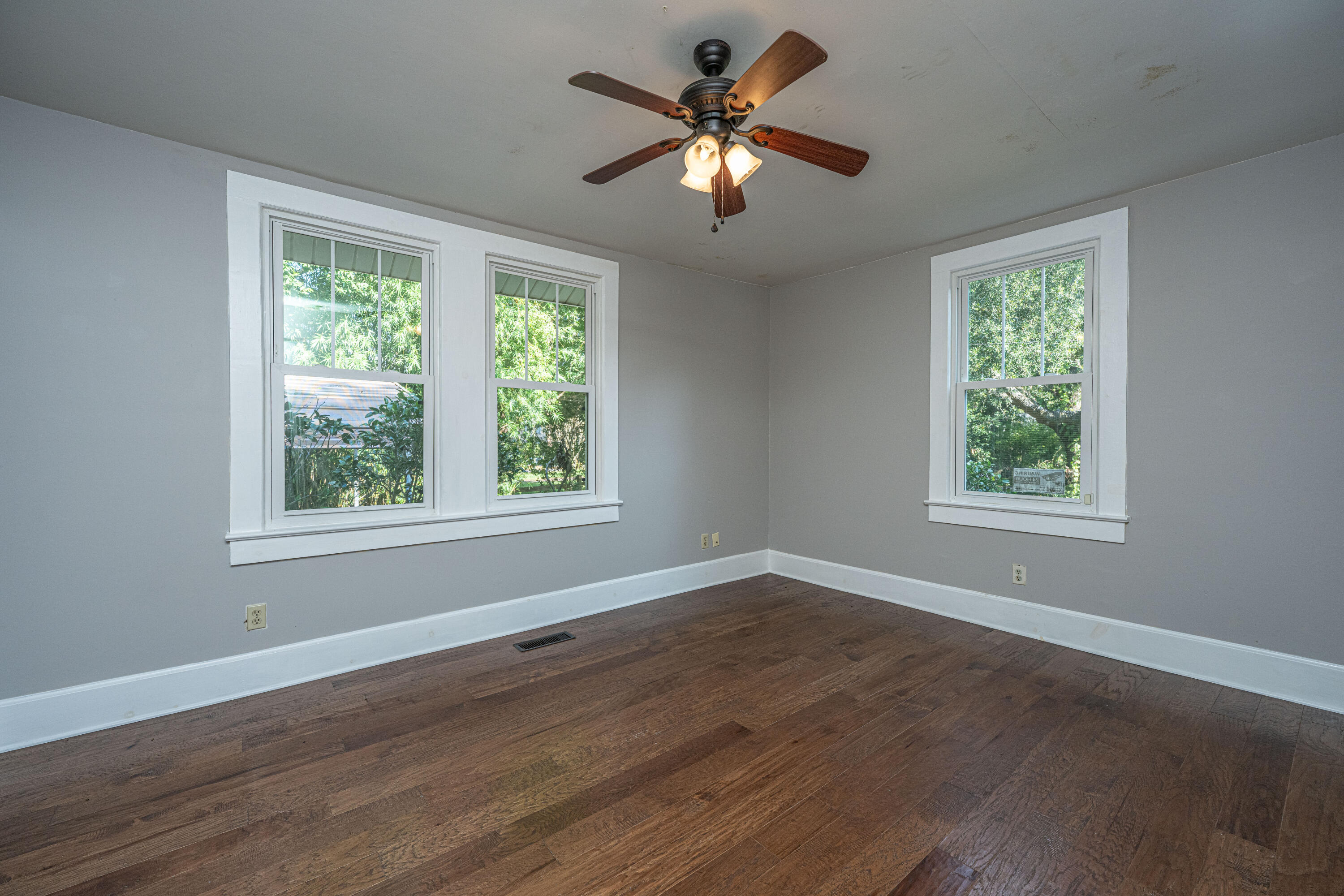 1711 River Front Drive