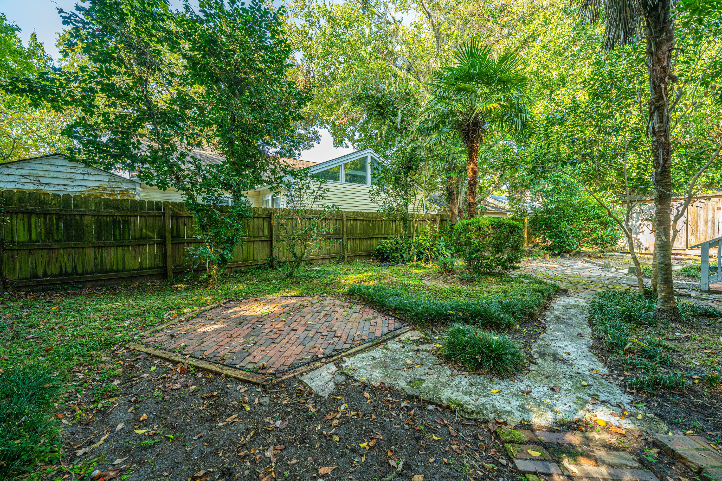 1711 River Front Drive