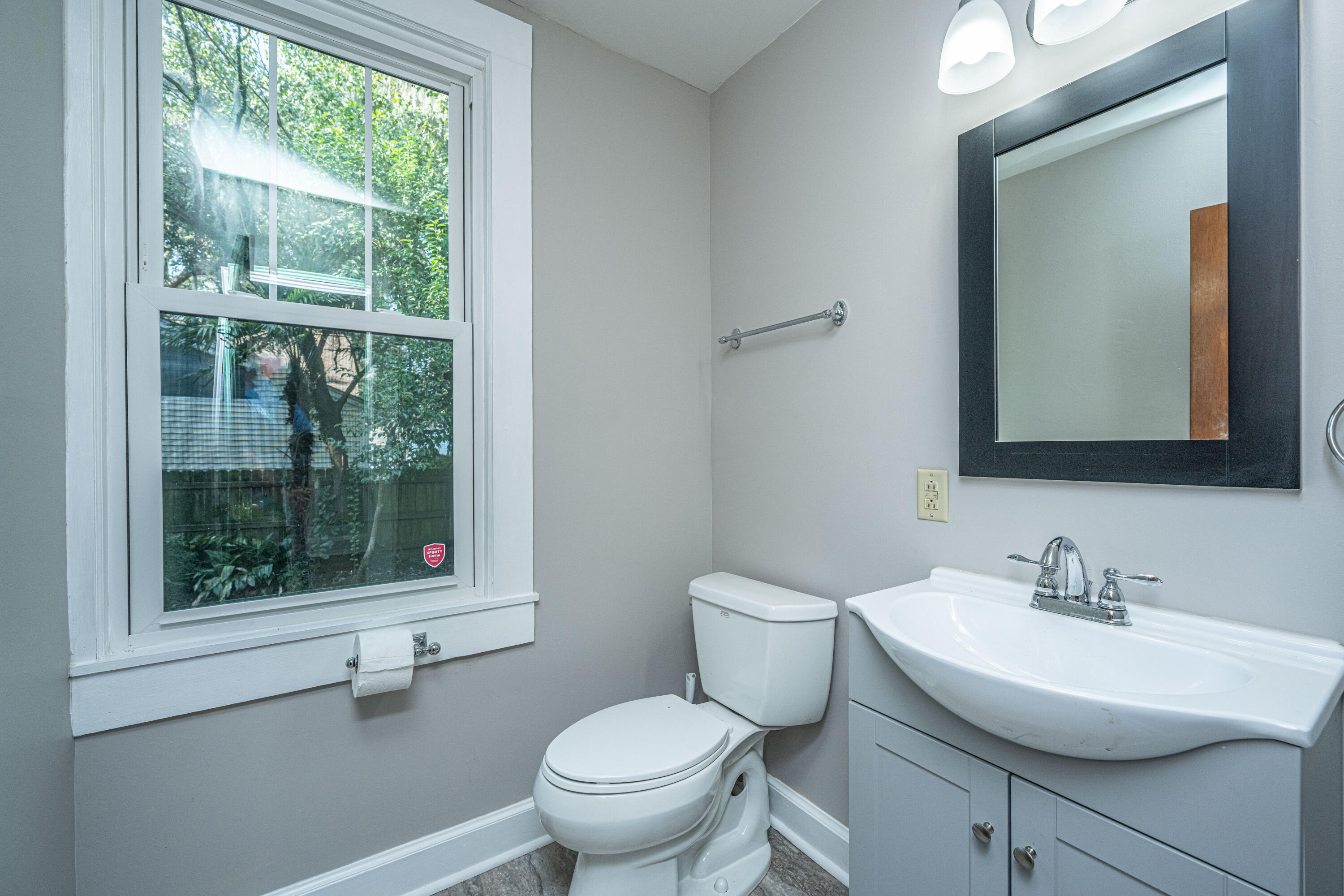 1711 River Front Drive