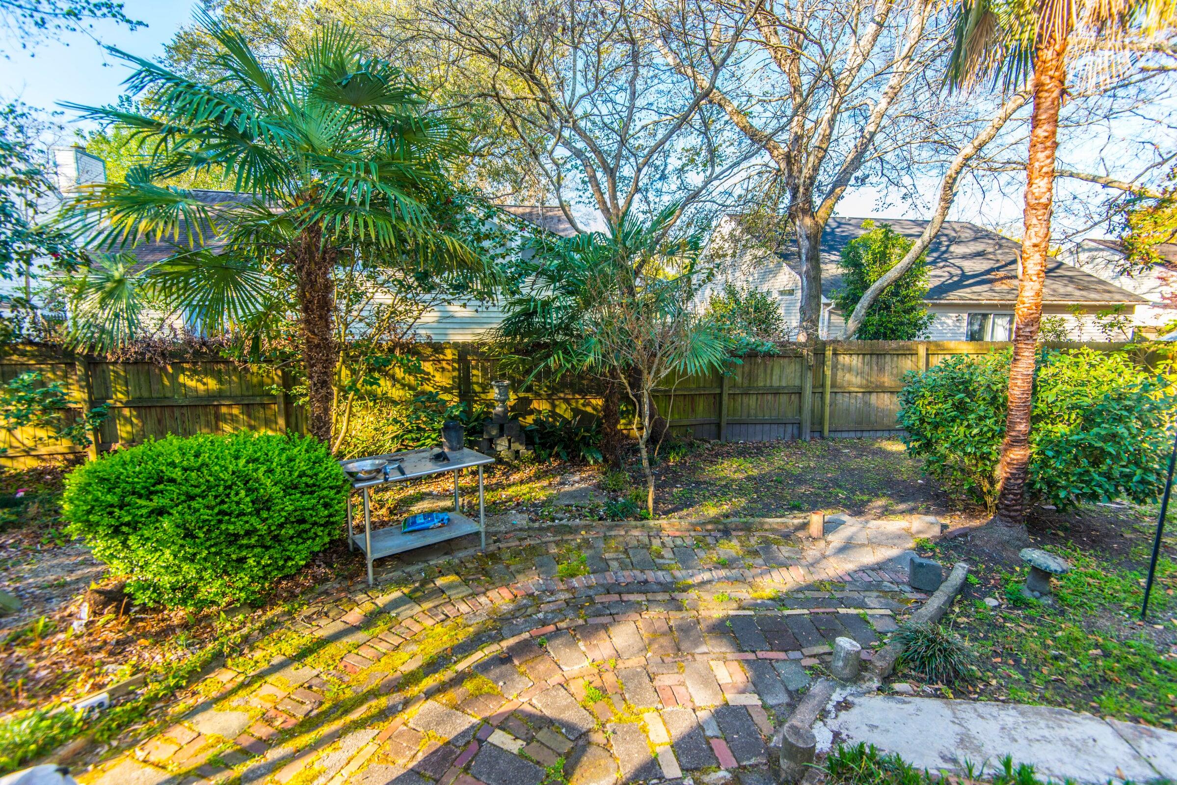 1711 River Front Drive