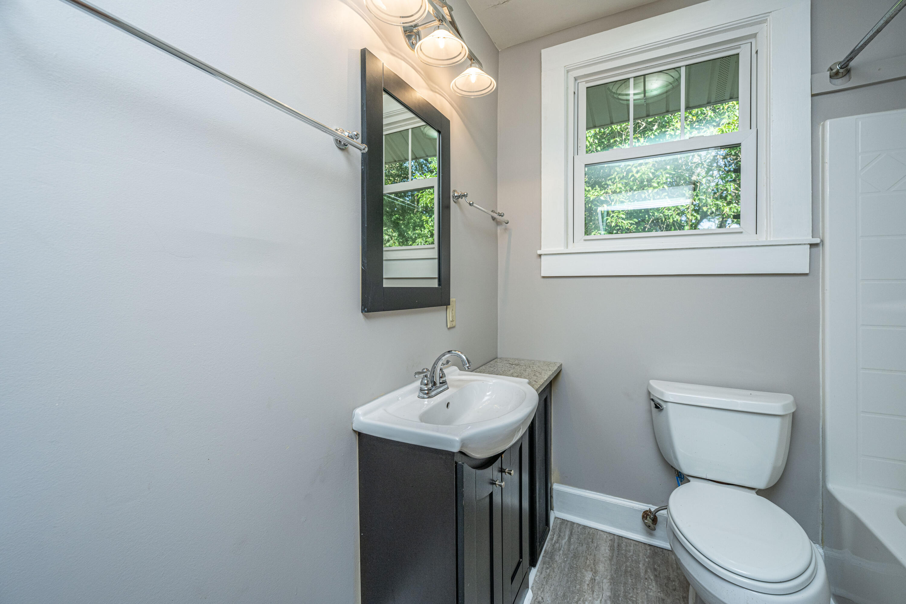 1711 River Front Drive