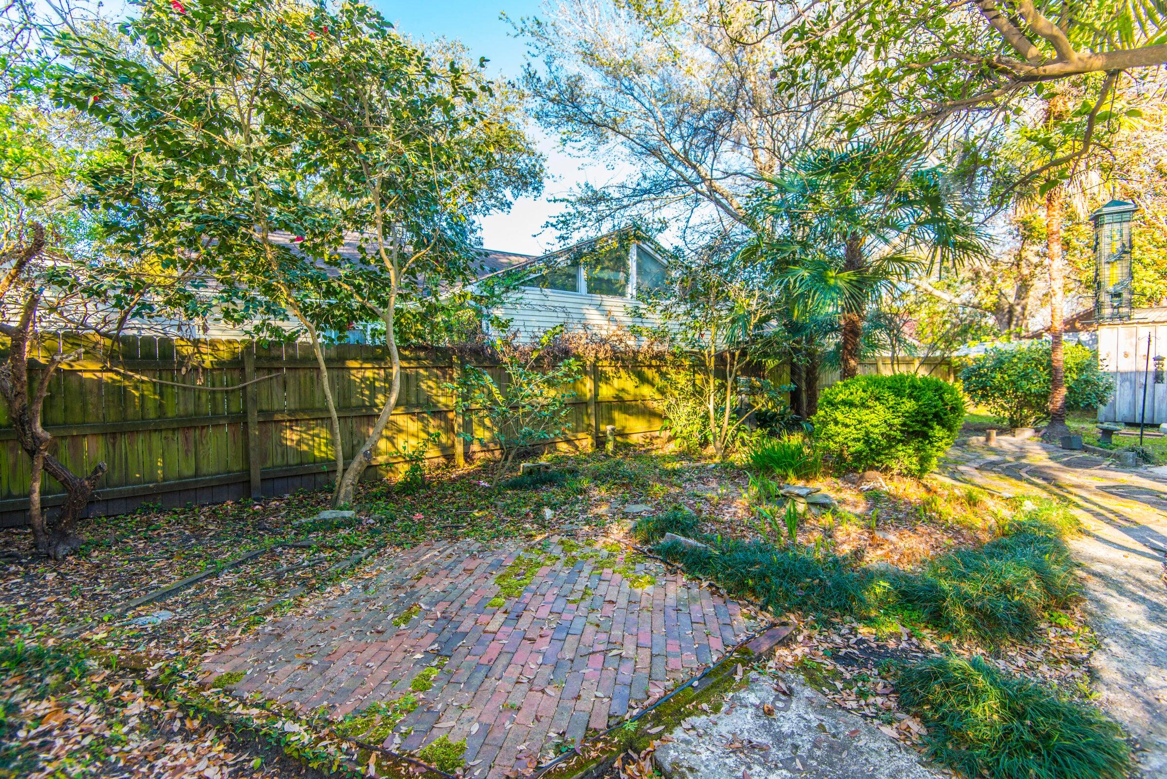 1711 River Front Drive