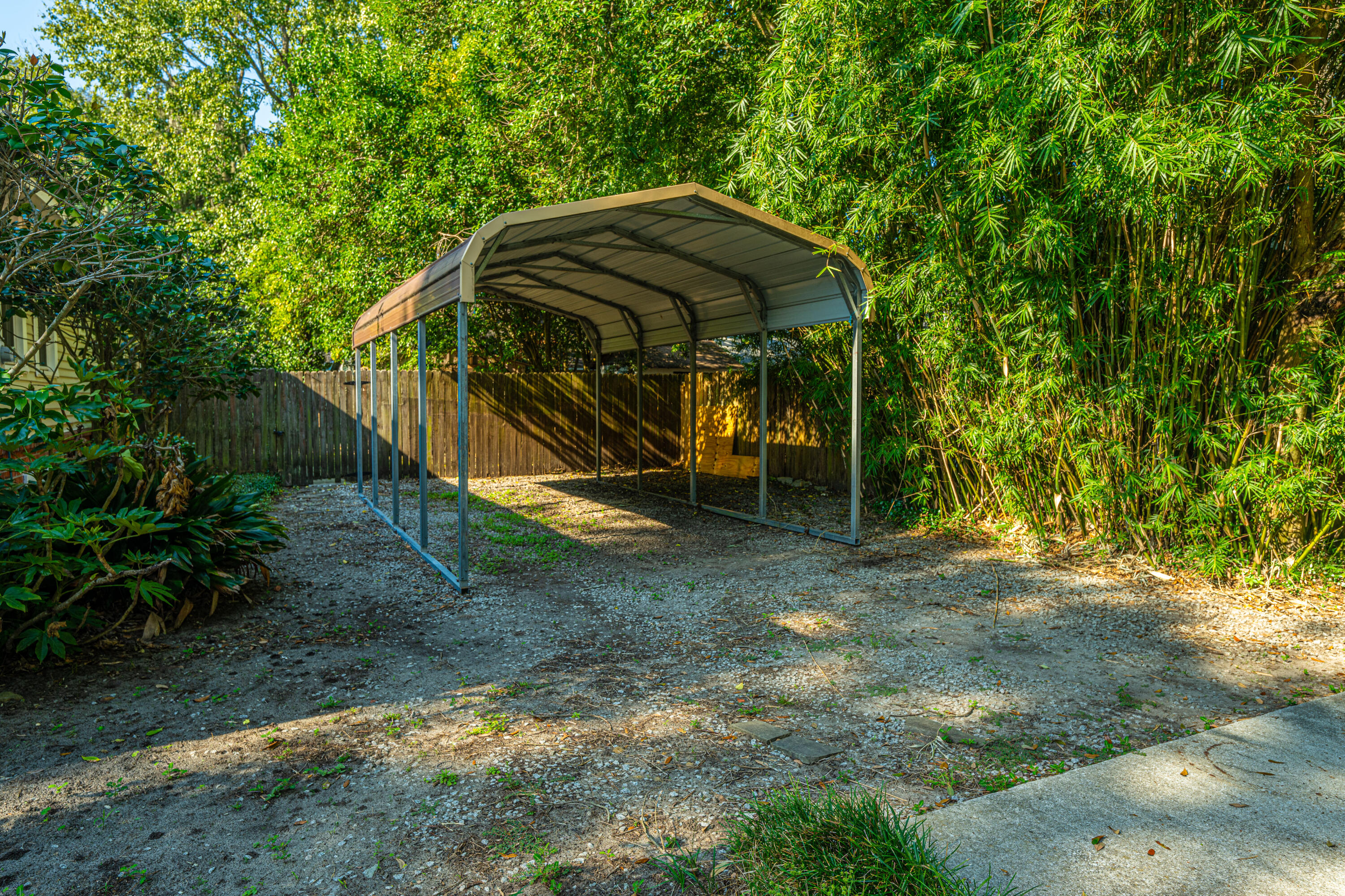 1711 River Front Drive