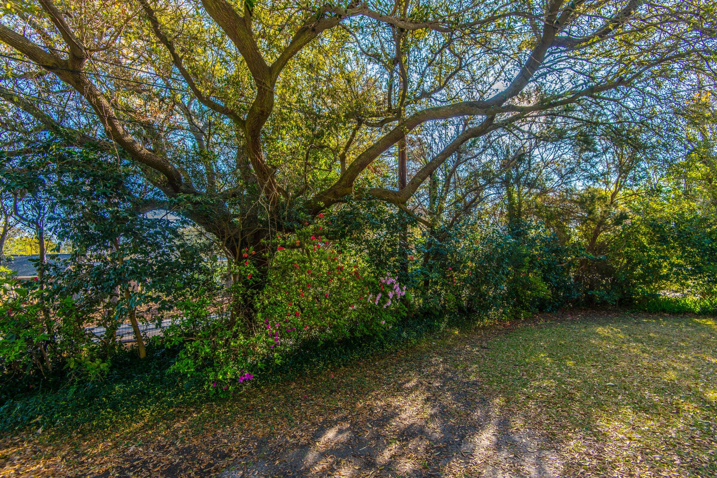 1711 River Front Drive