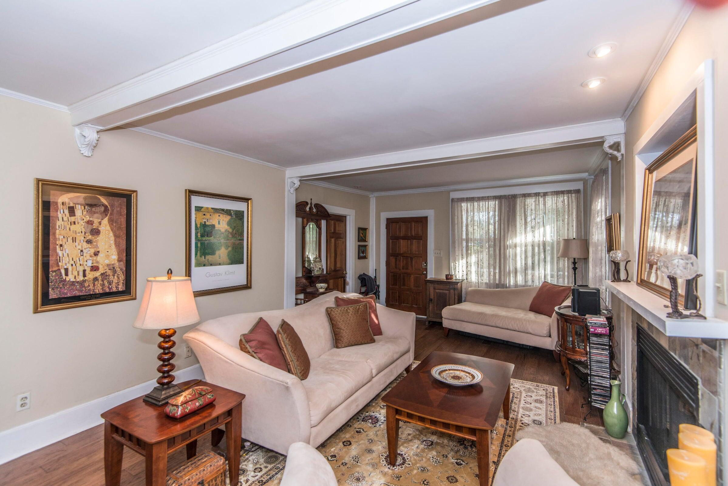 1711 River Front Drive