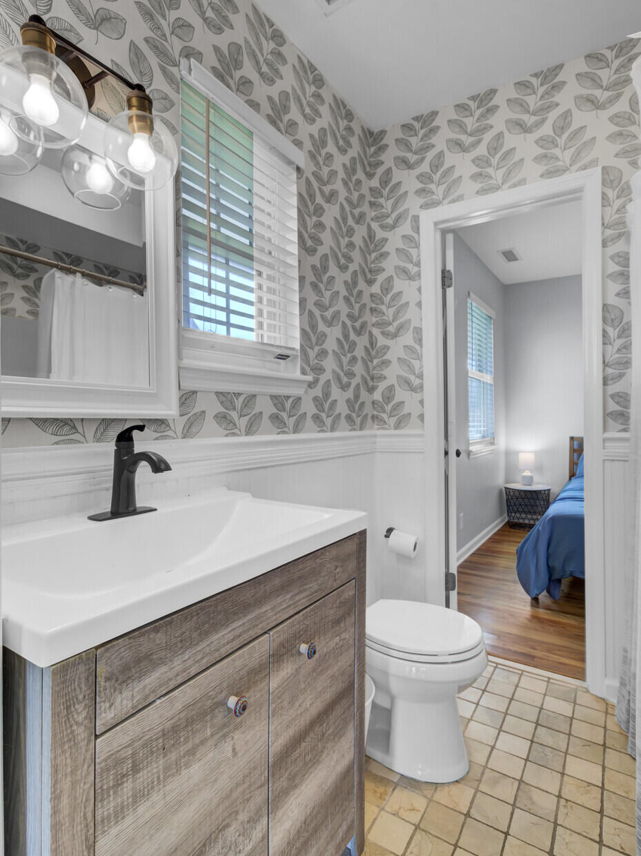 1730 E Ashley Avenue