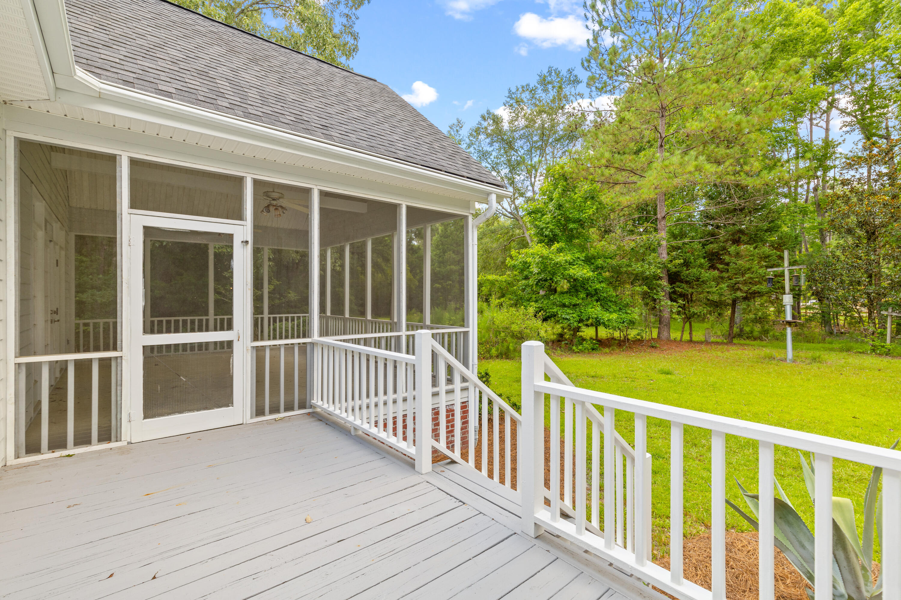 4663 Lazy Creek Lane