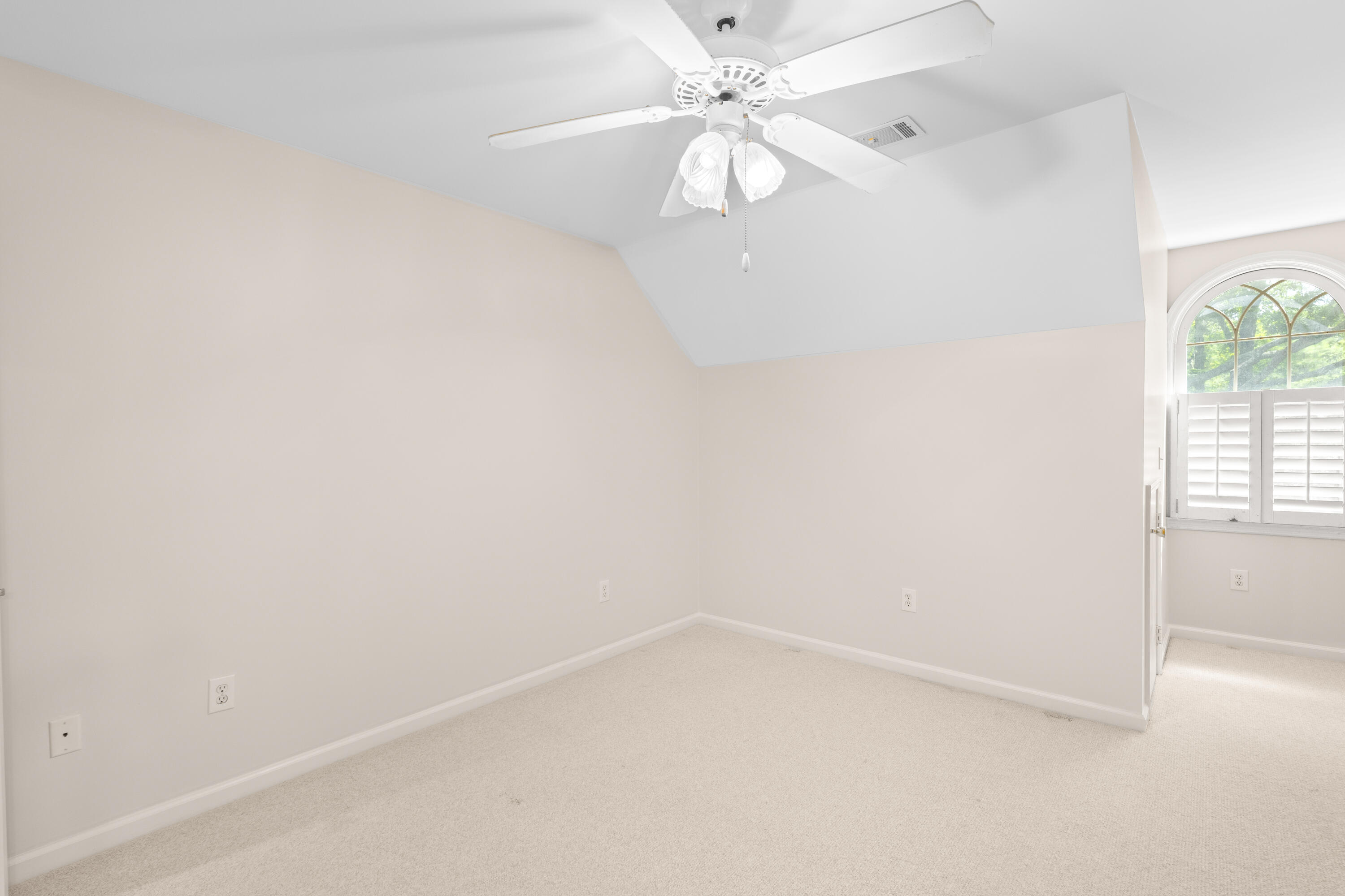 4663 Lazy Creek Lane