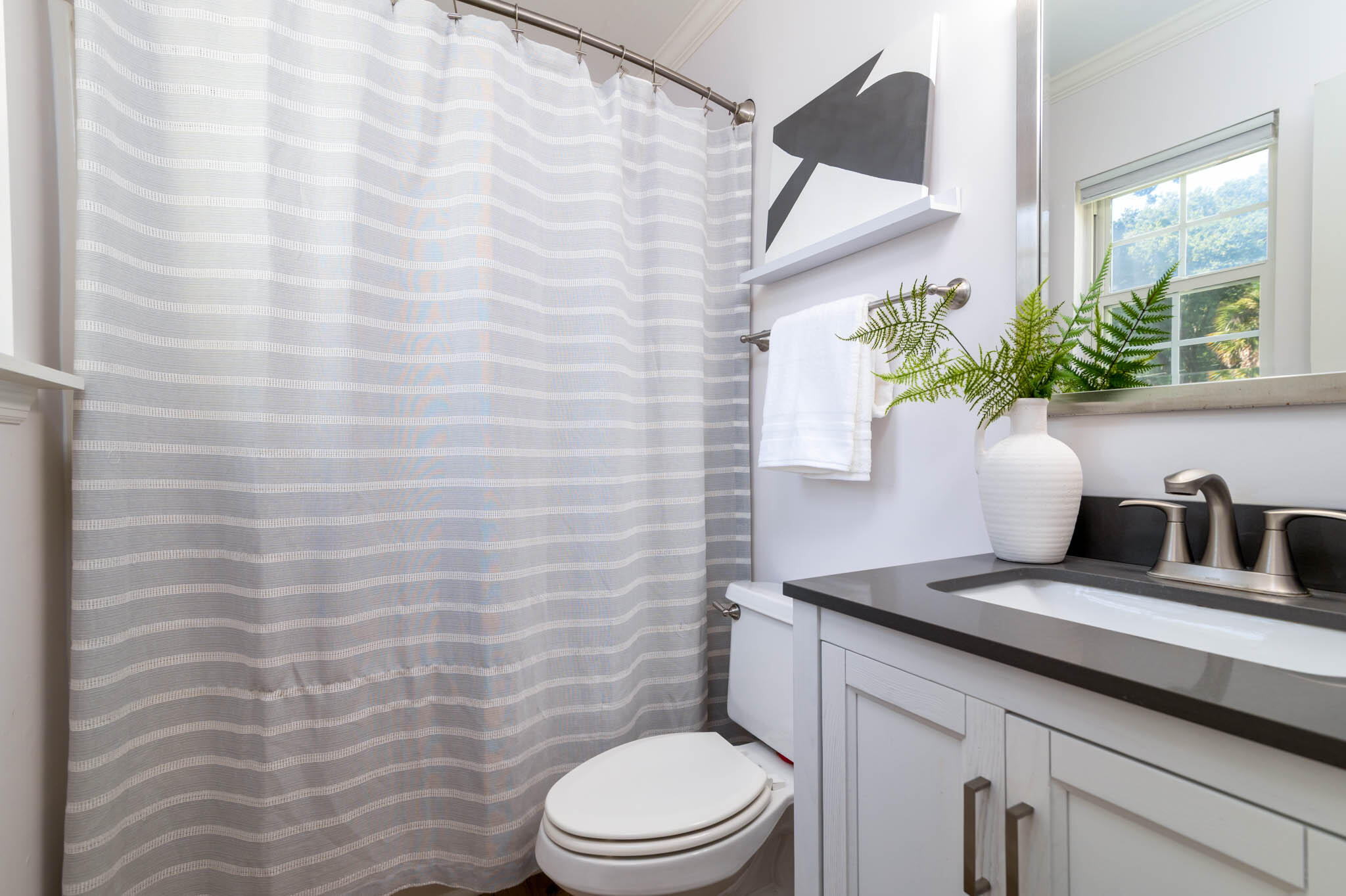 1150 East And West Road