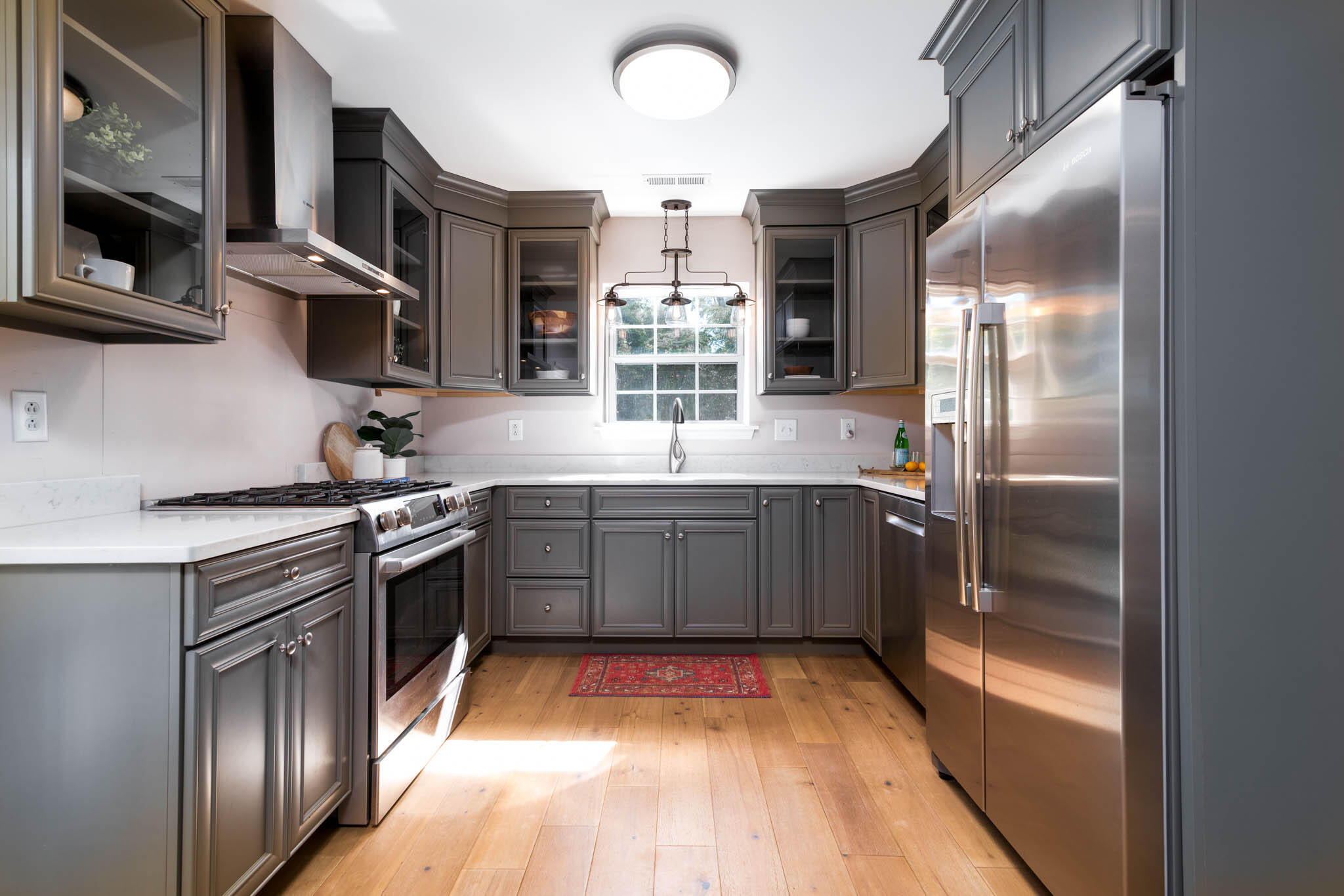 1150 East And West Road