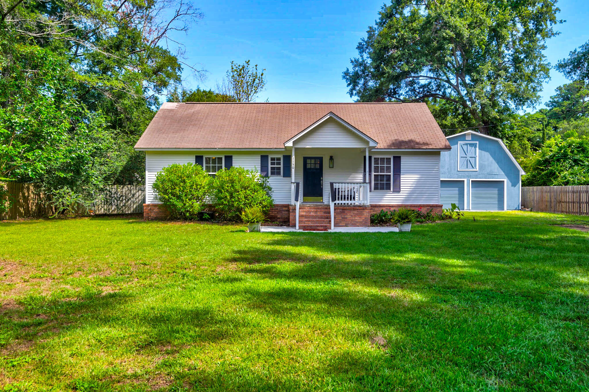 1150 East And West Road