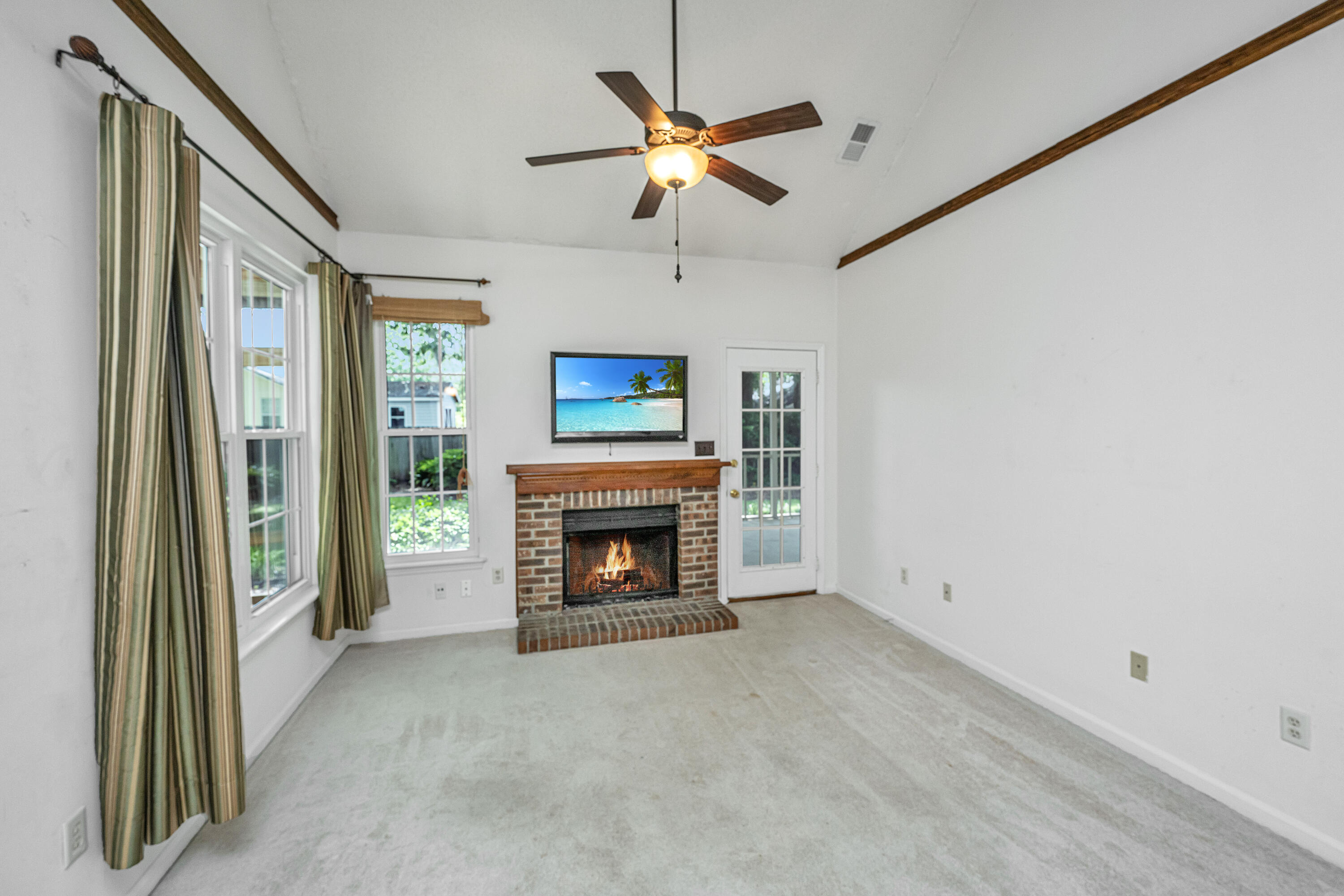 3416 Farmers Market Drive Drive