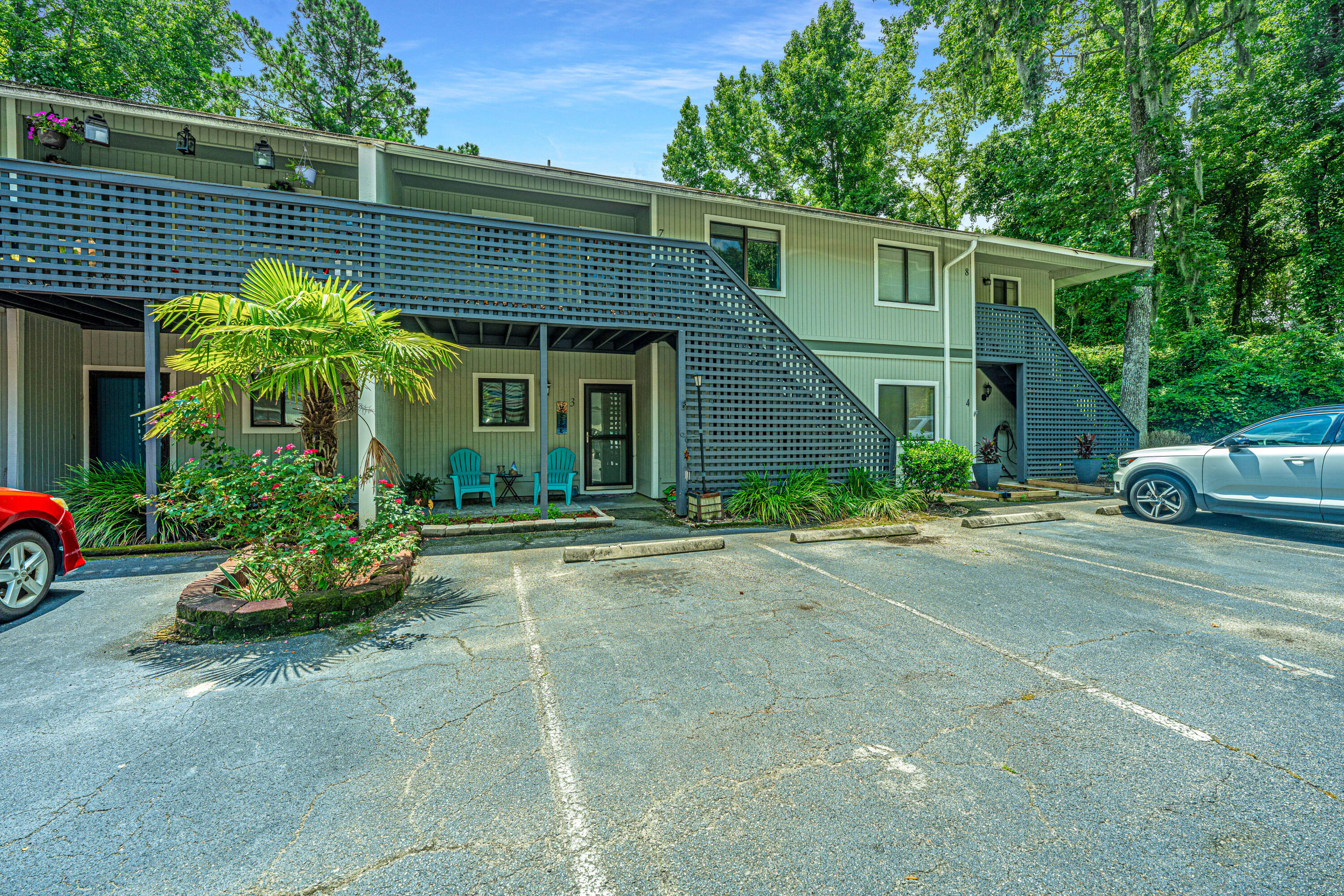 2741 Jobee Drive # 7