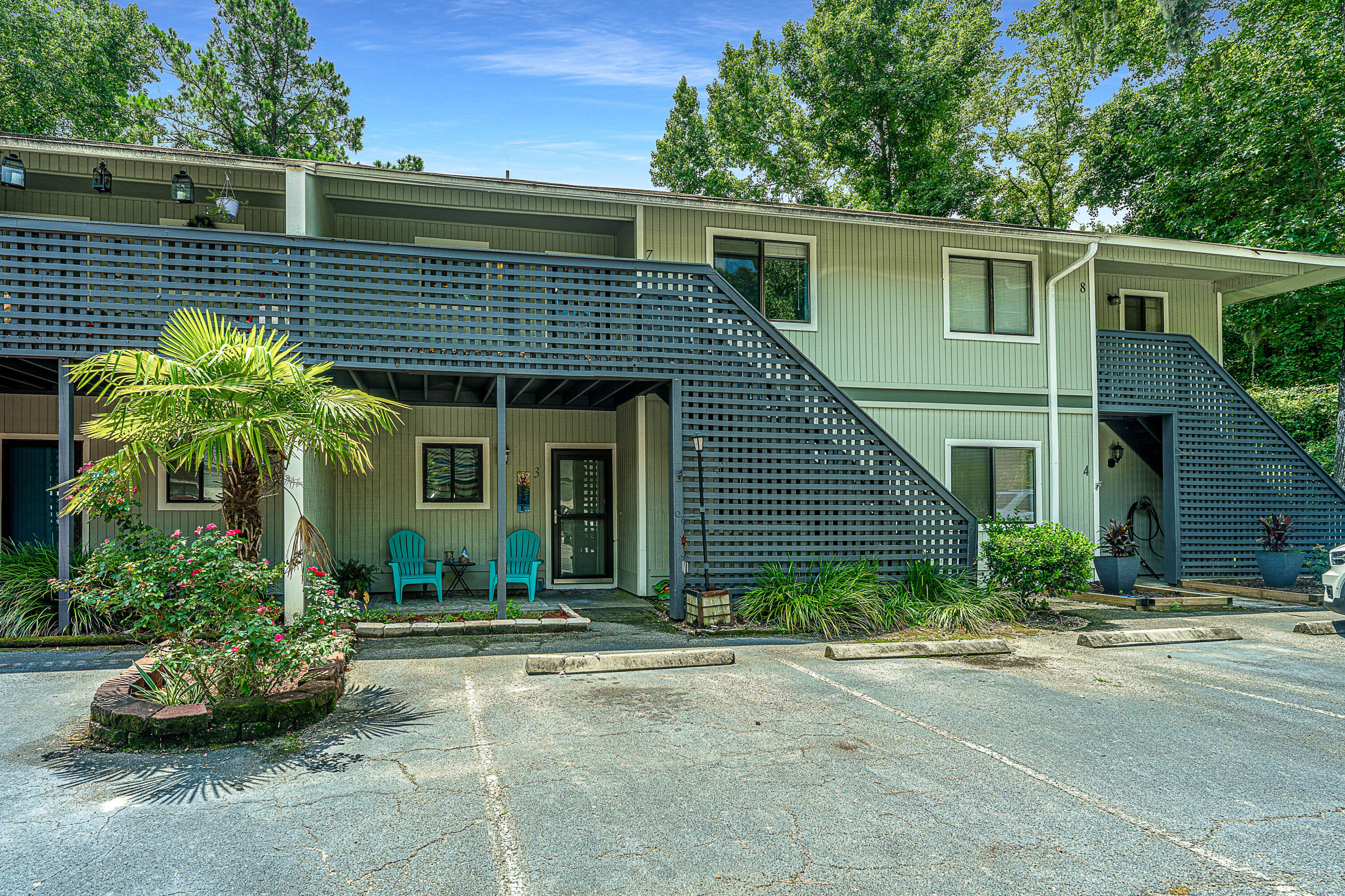 2741 Jobee Drive # 7