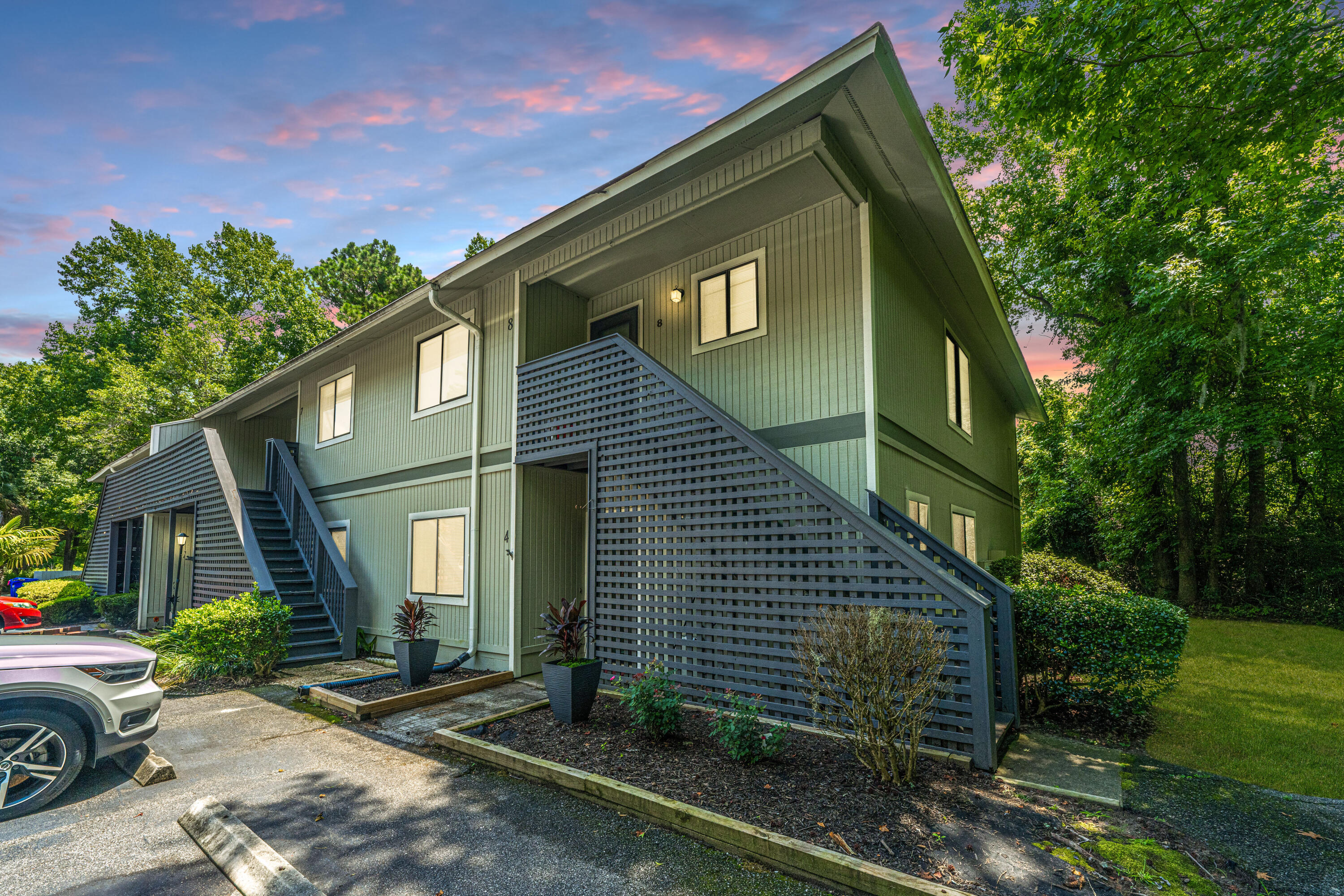 2741 Jobee Drive # 7