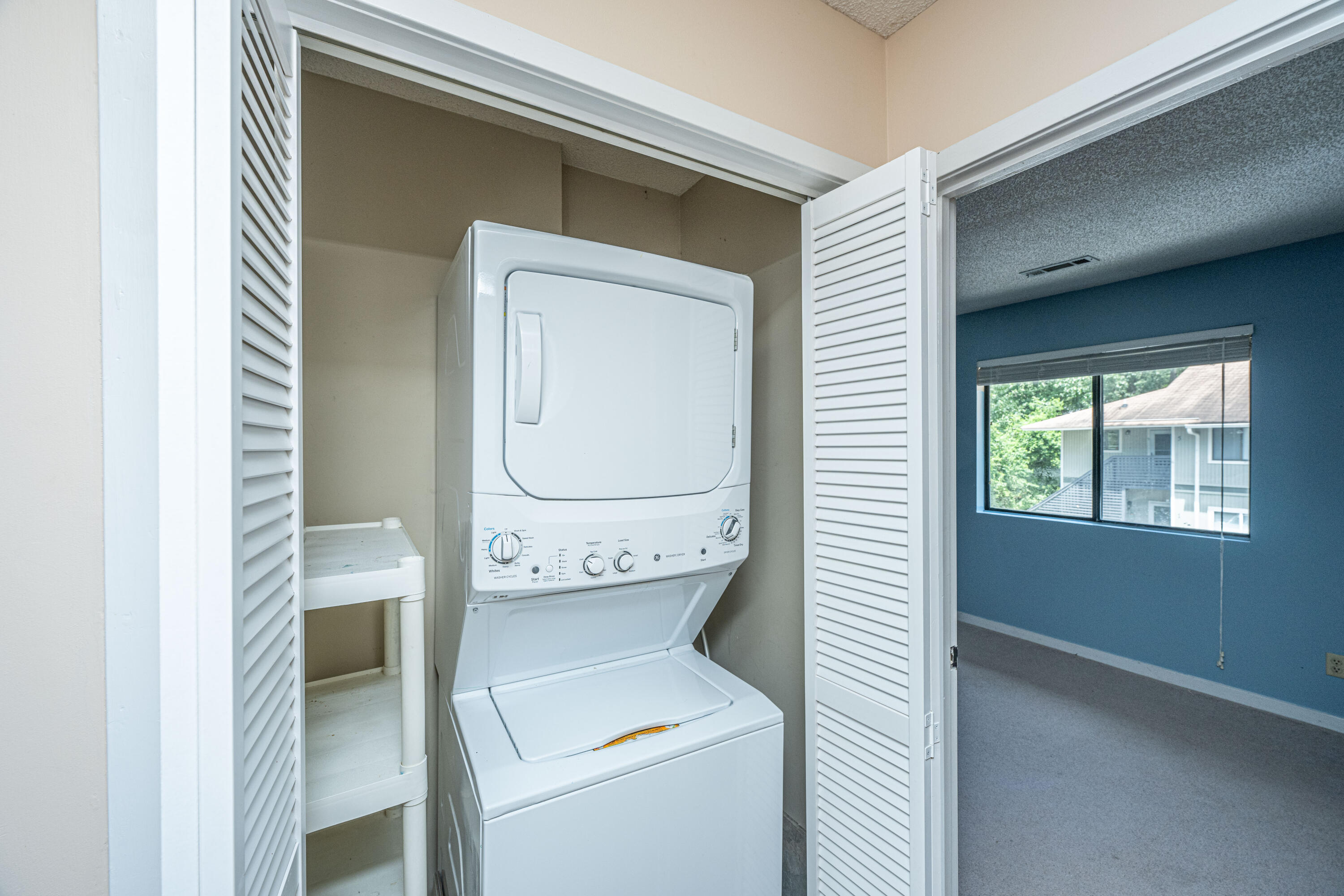 2741 Jobee Drive # 7