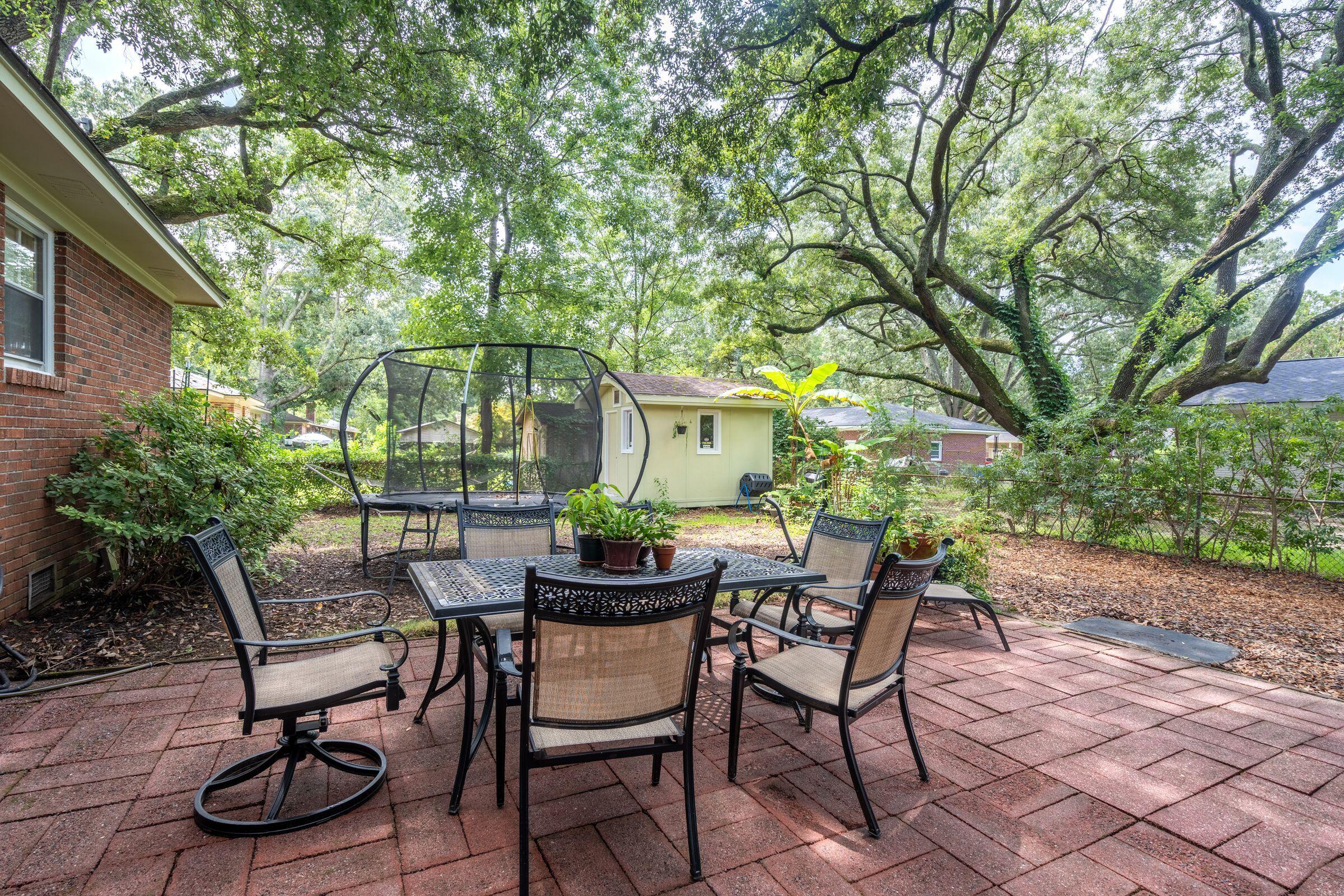 1820 Wedgefield Road