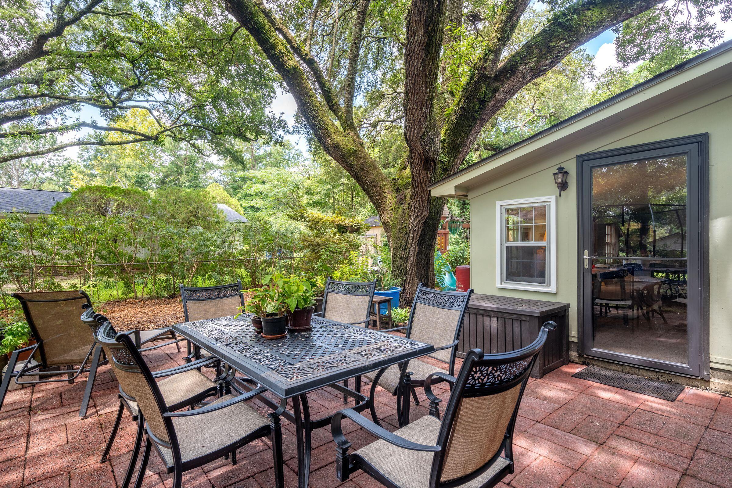 1820 Wedgefield Road