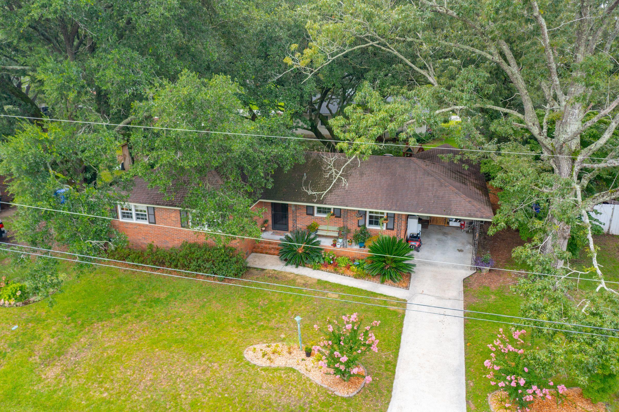 1820 Wedgefield Road