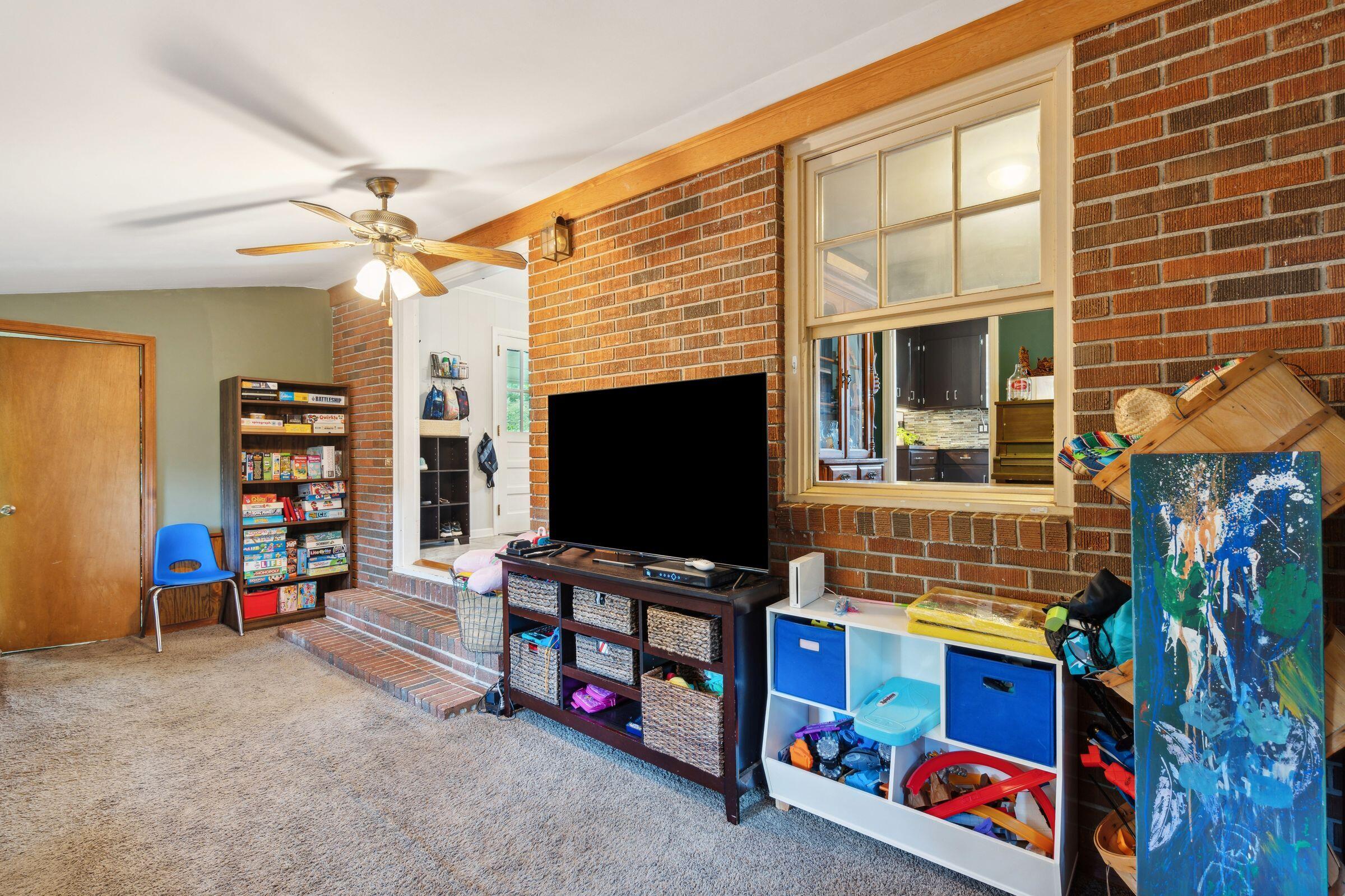 1820 Wedgefield Road