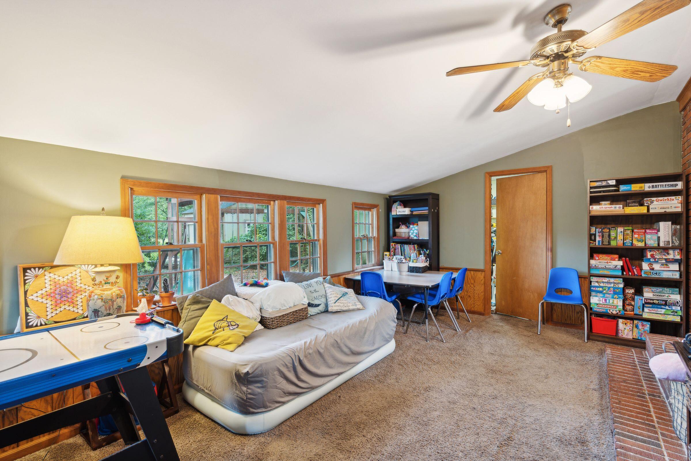 1820 Wedgefield Road