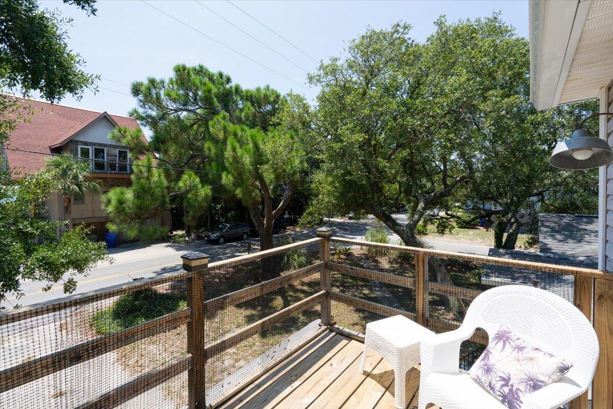 1302 E Ashley Avenue