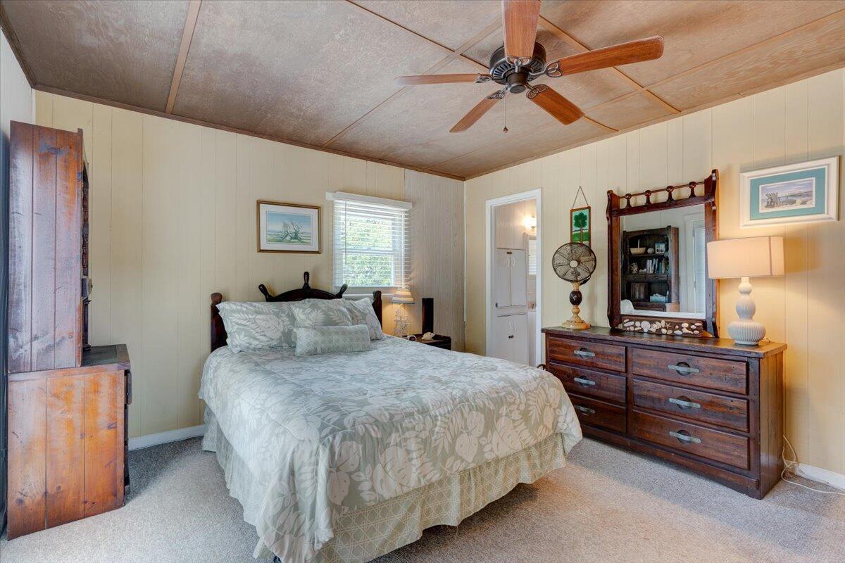 1302 E Ashley Avenue