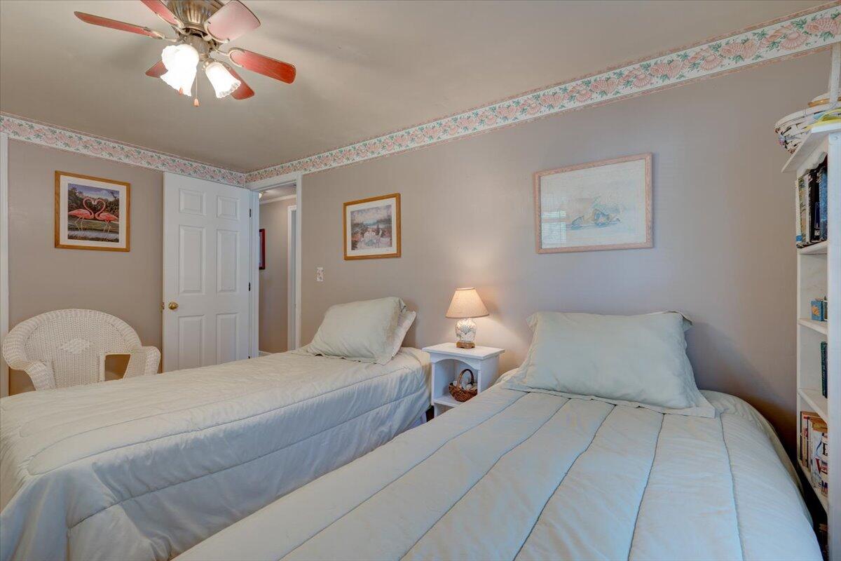 1302 E Ashley Avenue