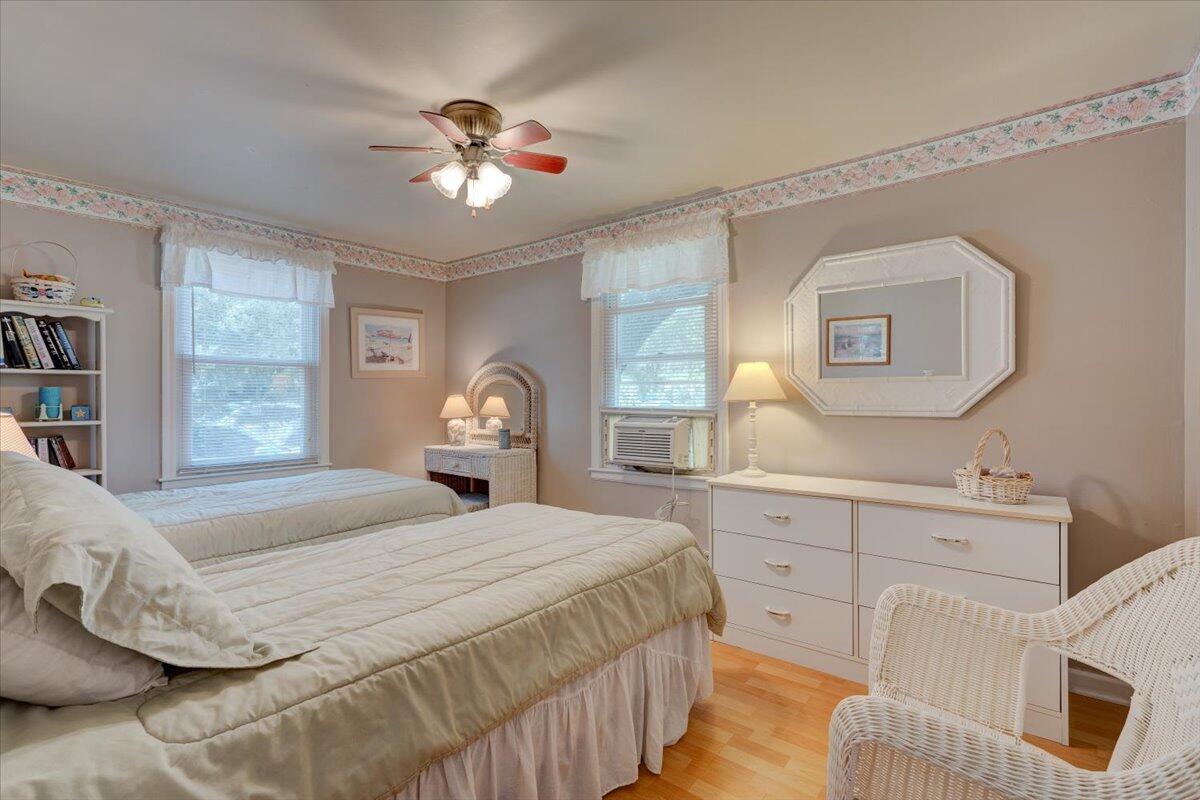 1302 E Ashley Avenue