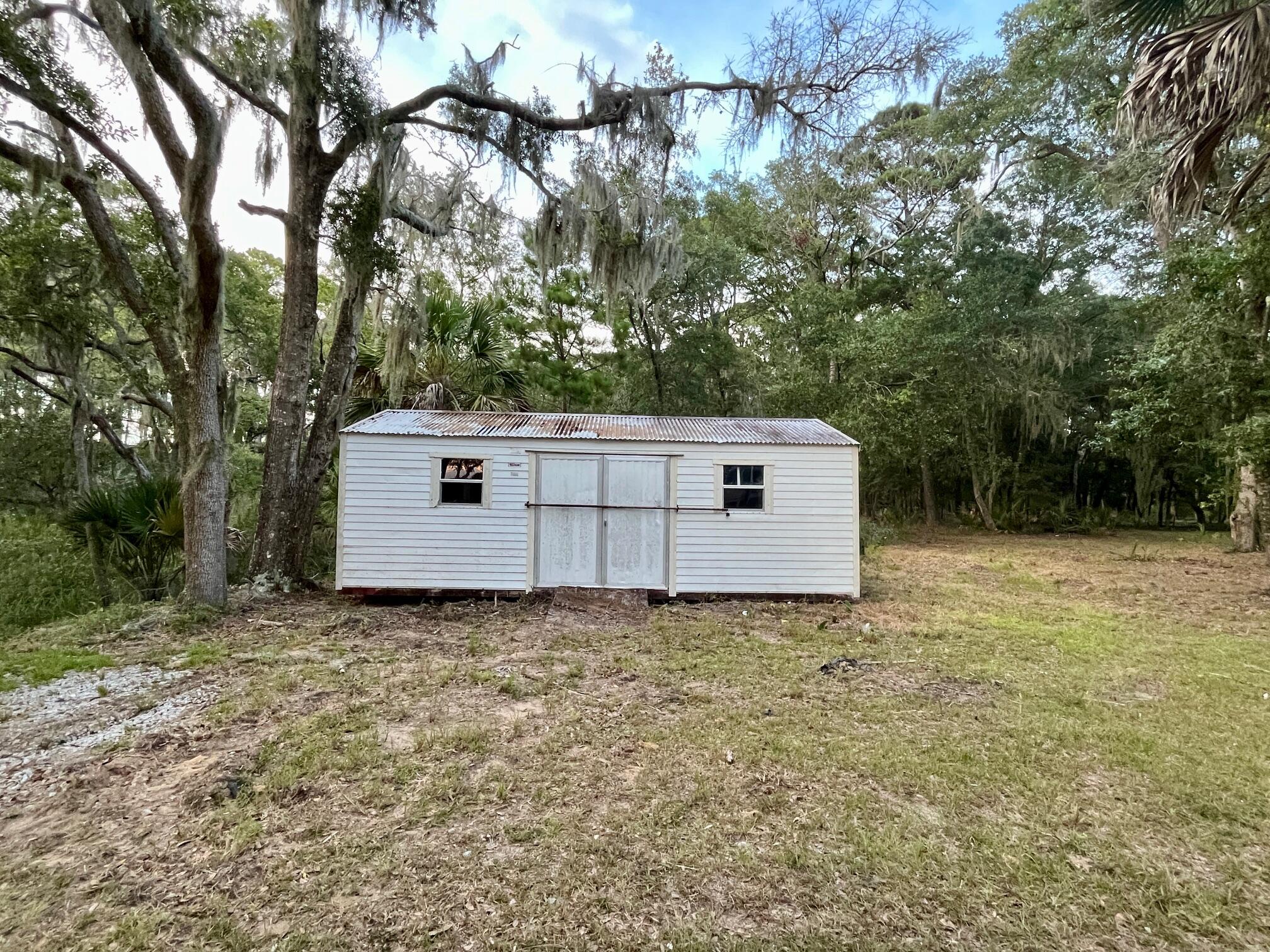 8272 Palmetto Road