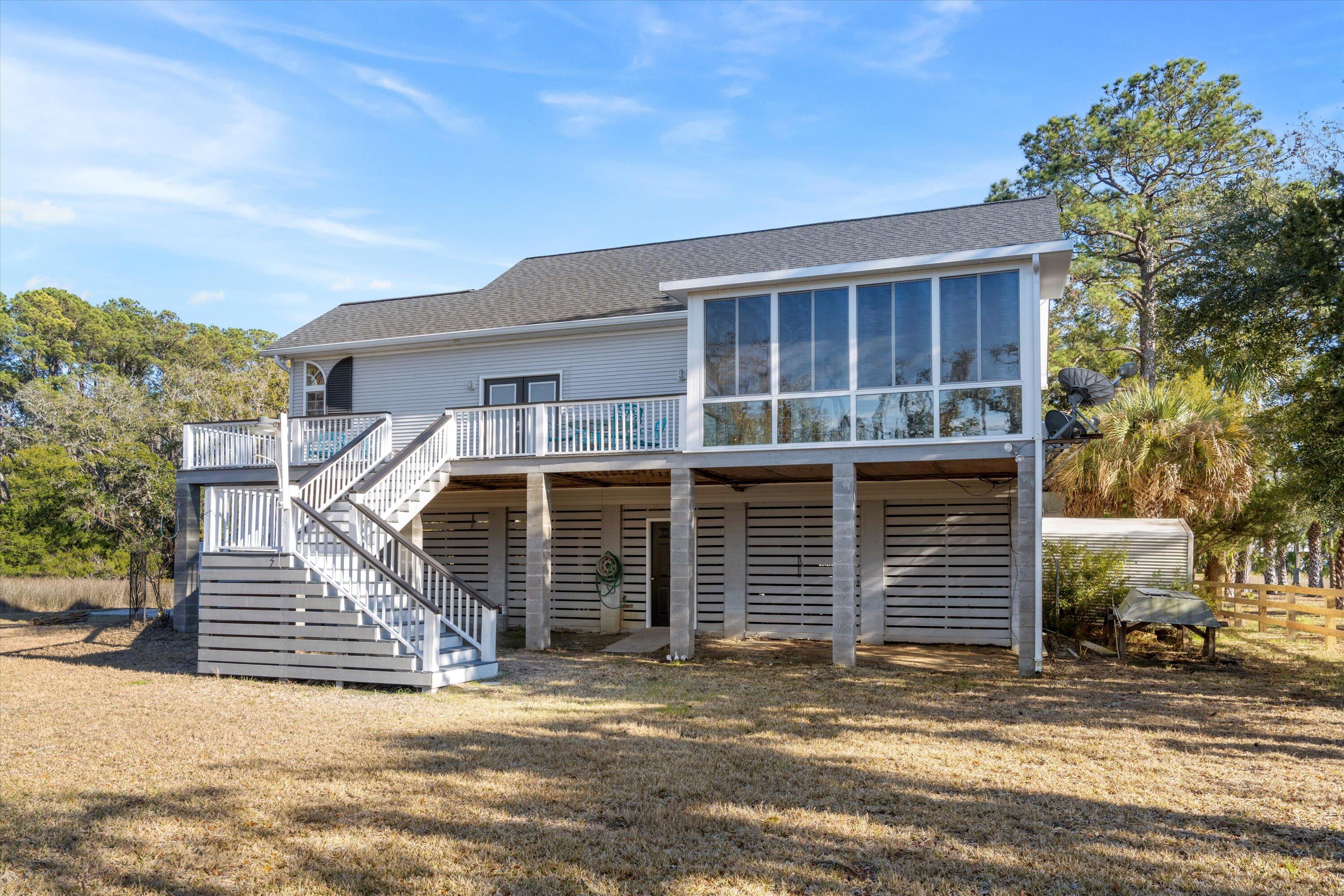 8272 Palmetto Road