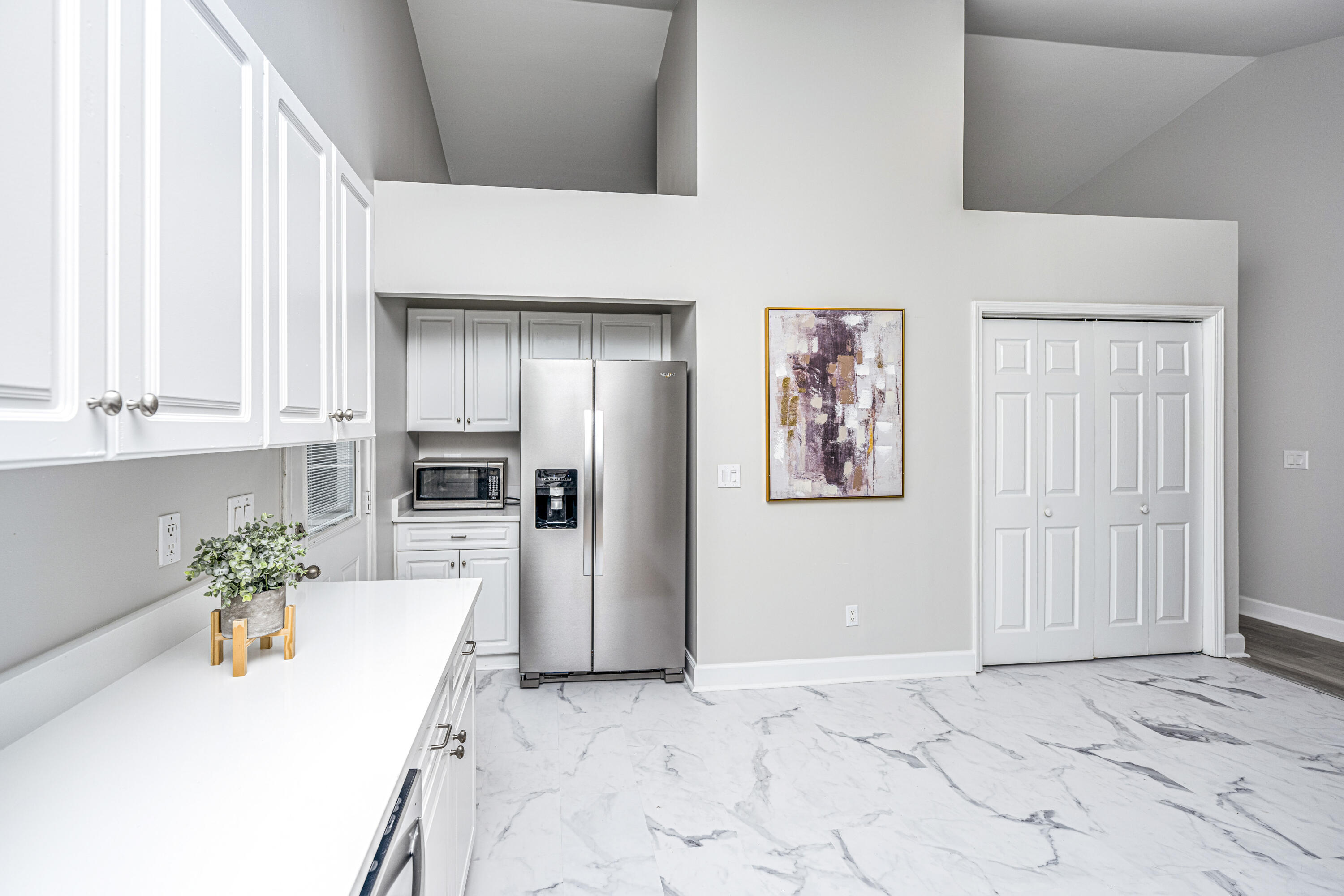 1052 Willowood Avenue