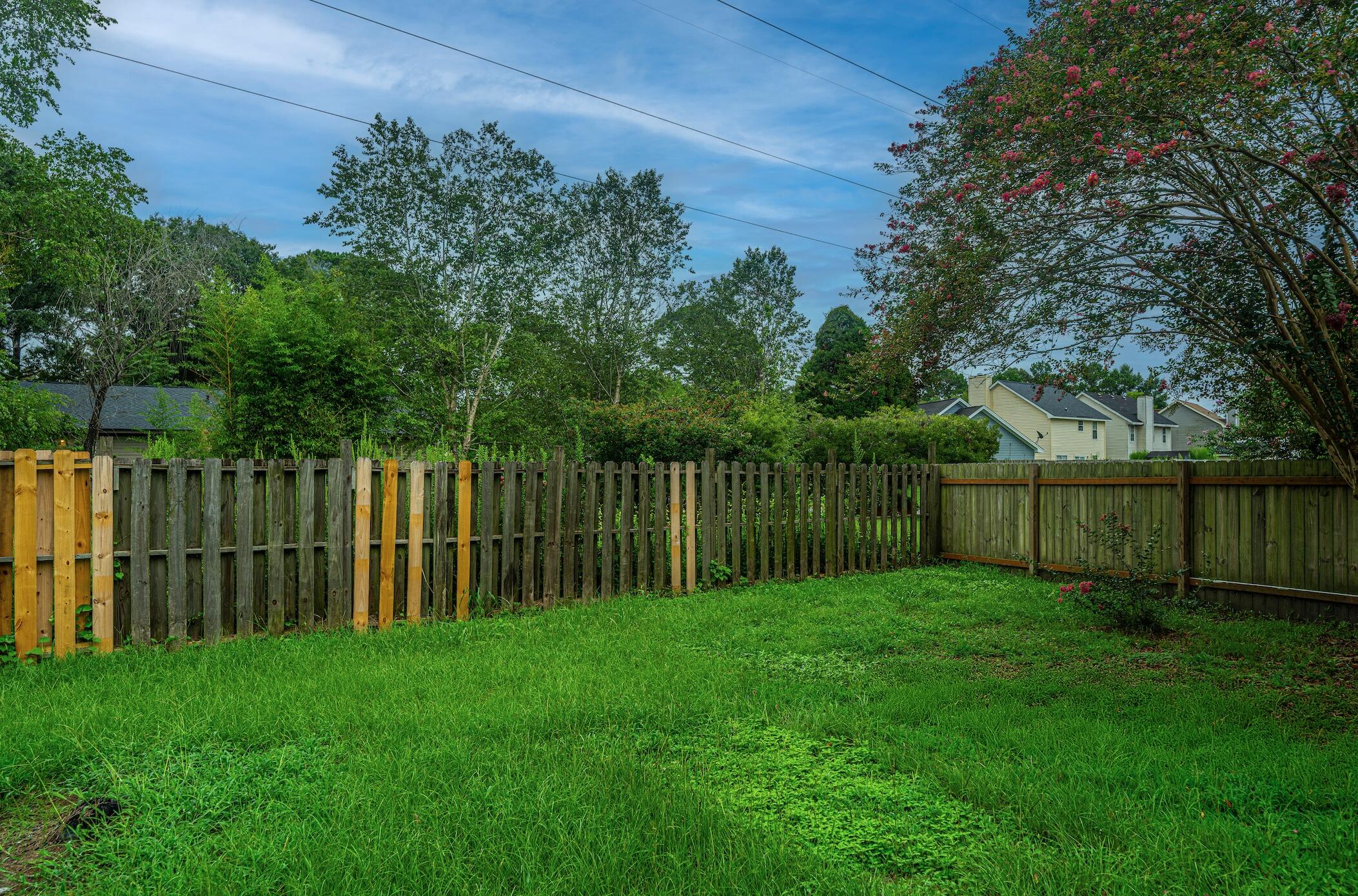 1052 Willowood Avenue