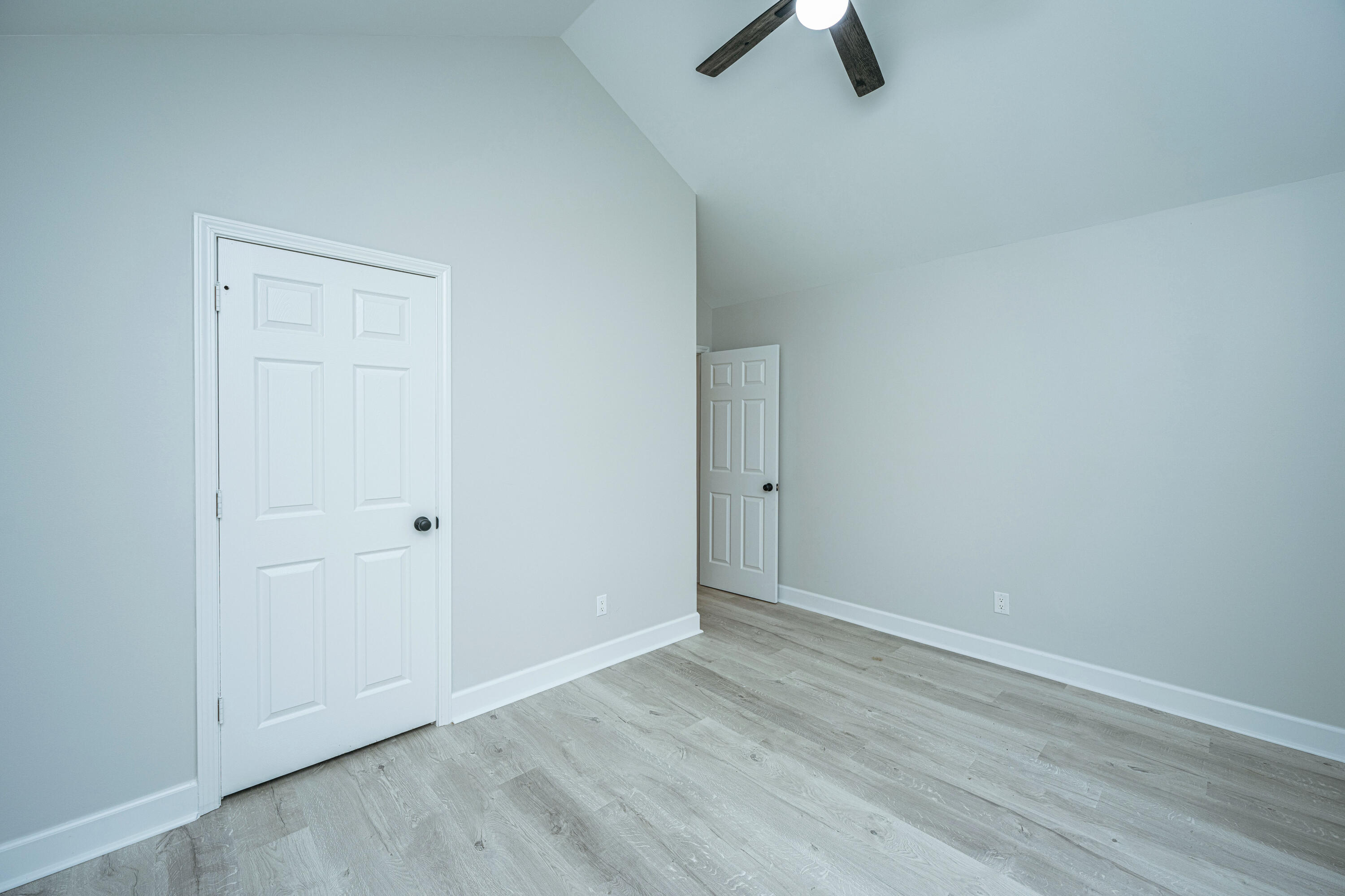 1052 Willowood Avenue