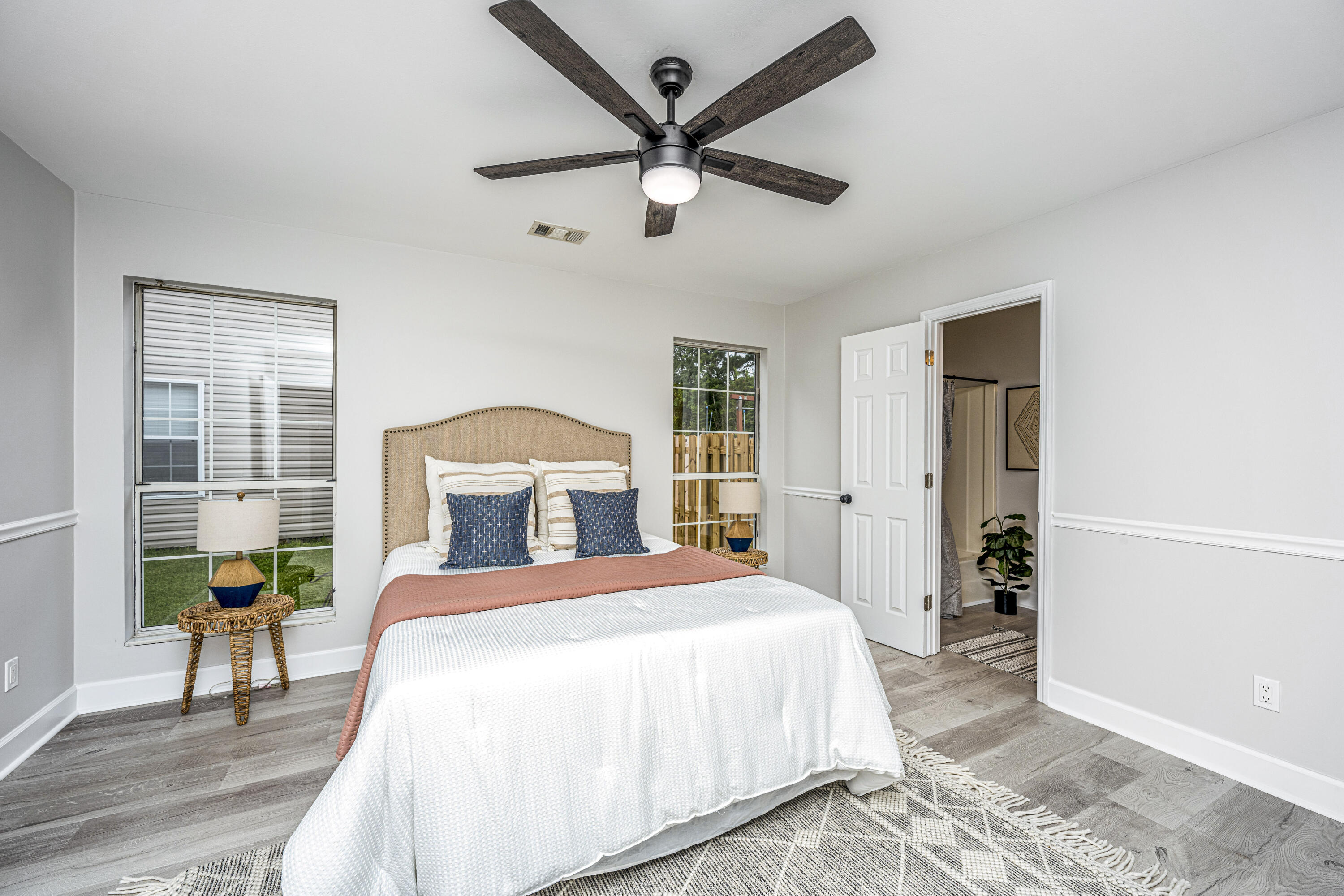 1052 Willowood Avenue