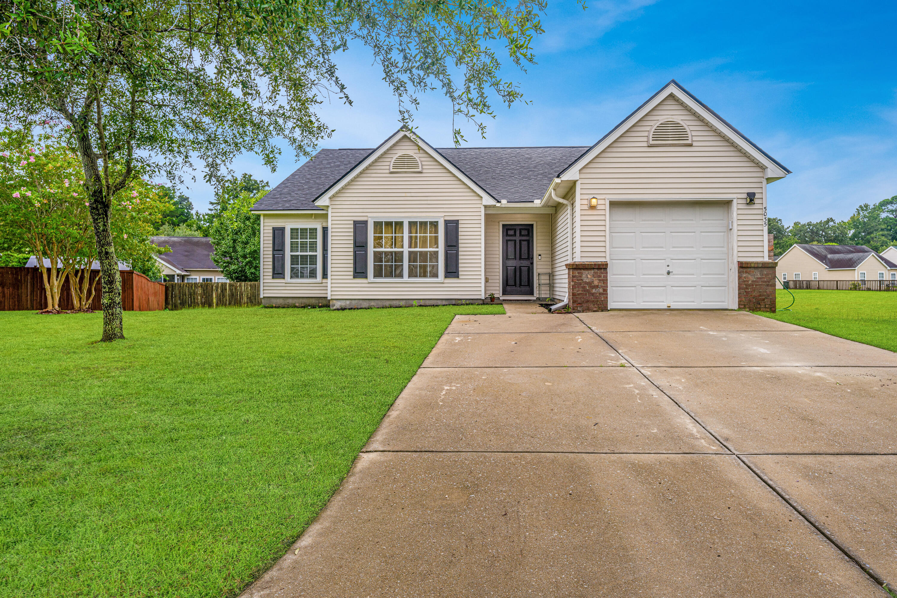 5035 Holdsworth Drive