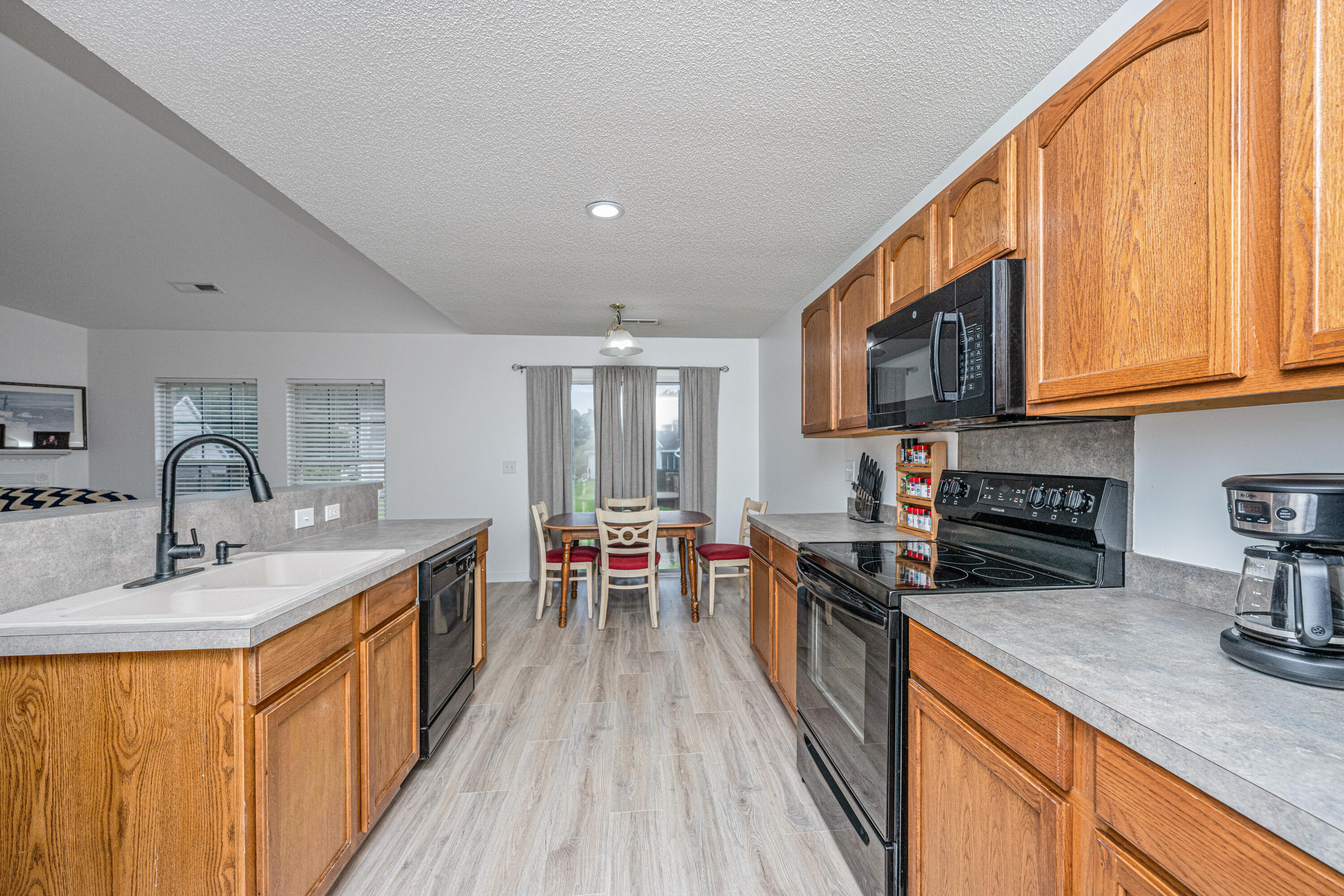 5035 Holdsworth Drive