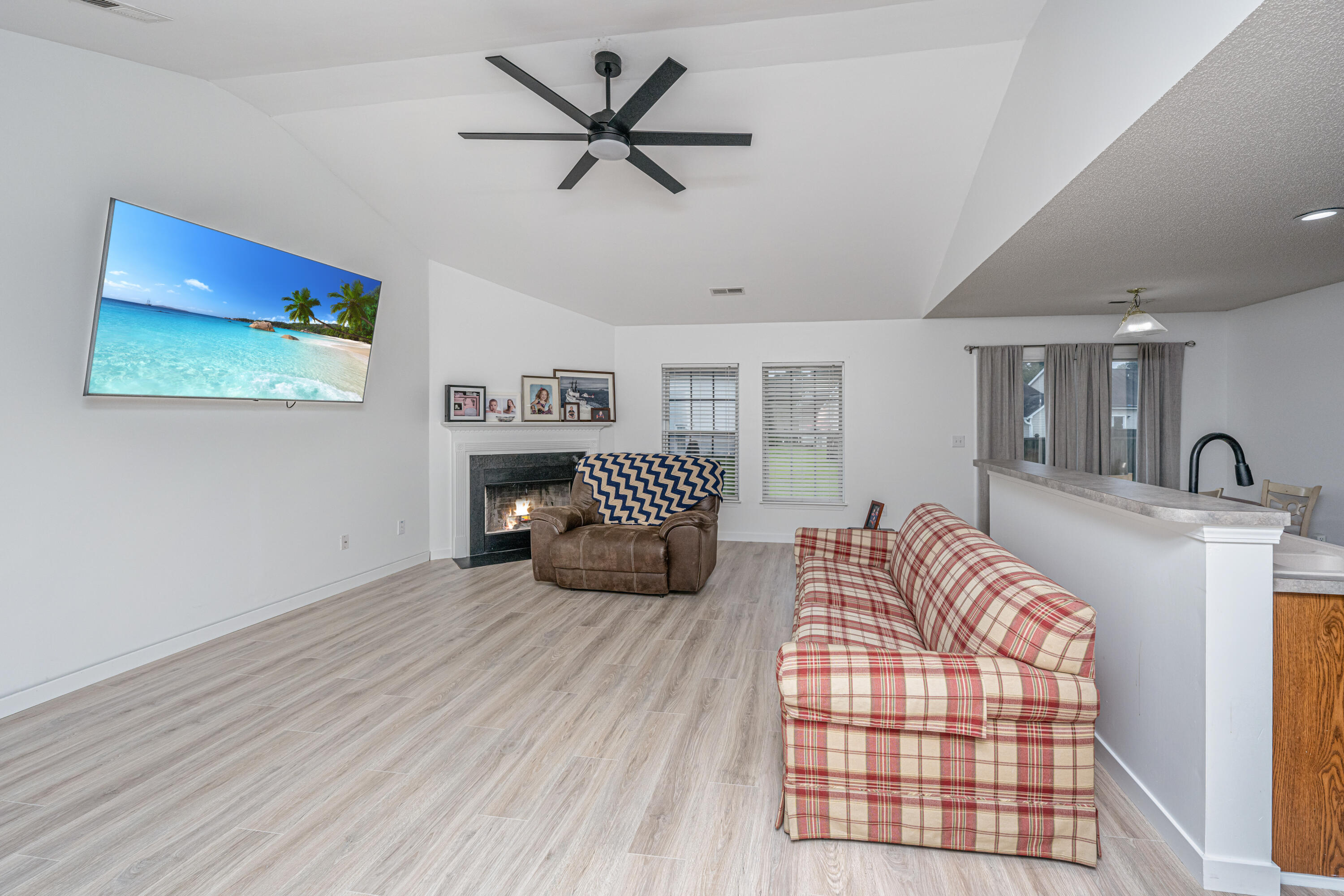 5035 Holdsworth Drive