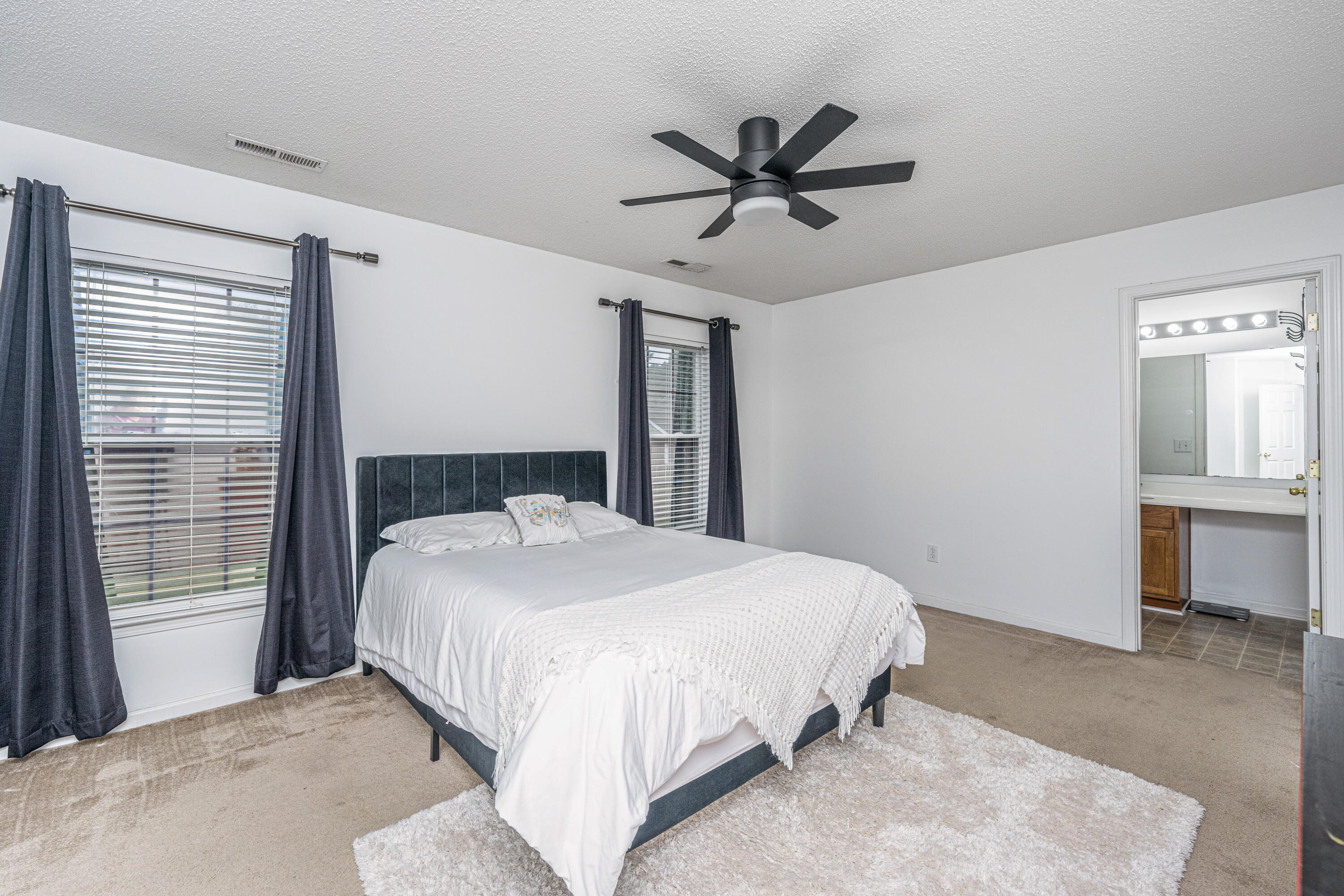 5035 Holdsworth Drive