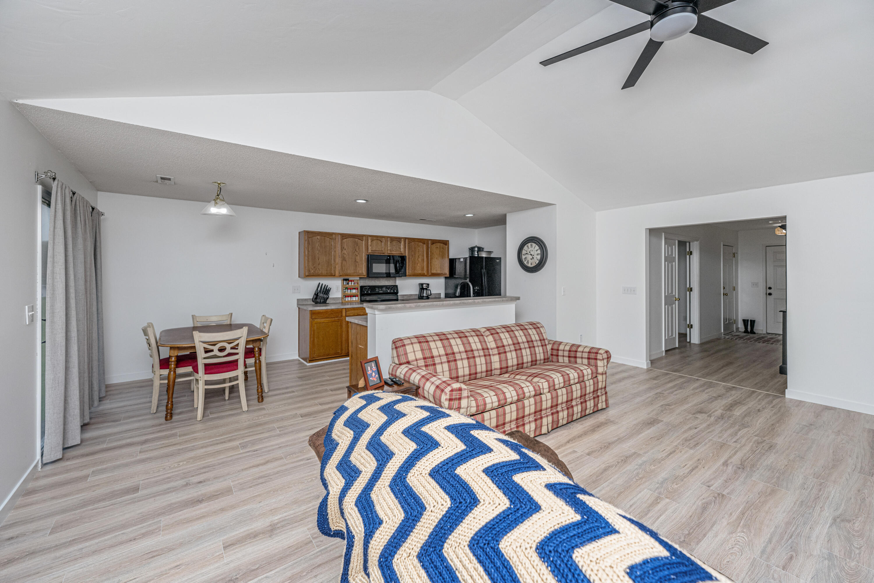 5035 Holdsworth Drive