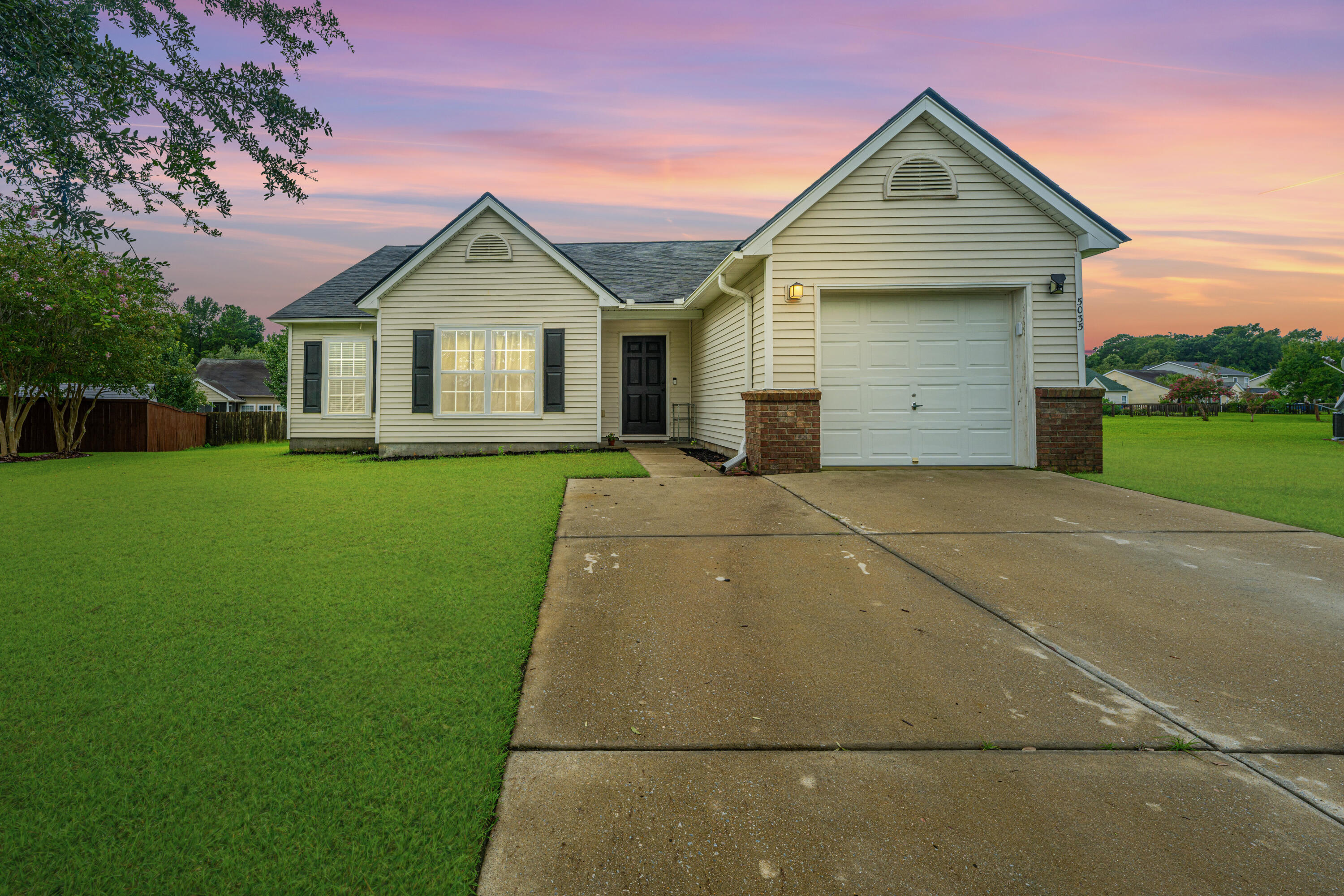 5035 Holdsworth Drive