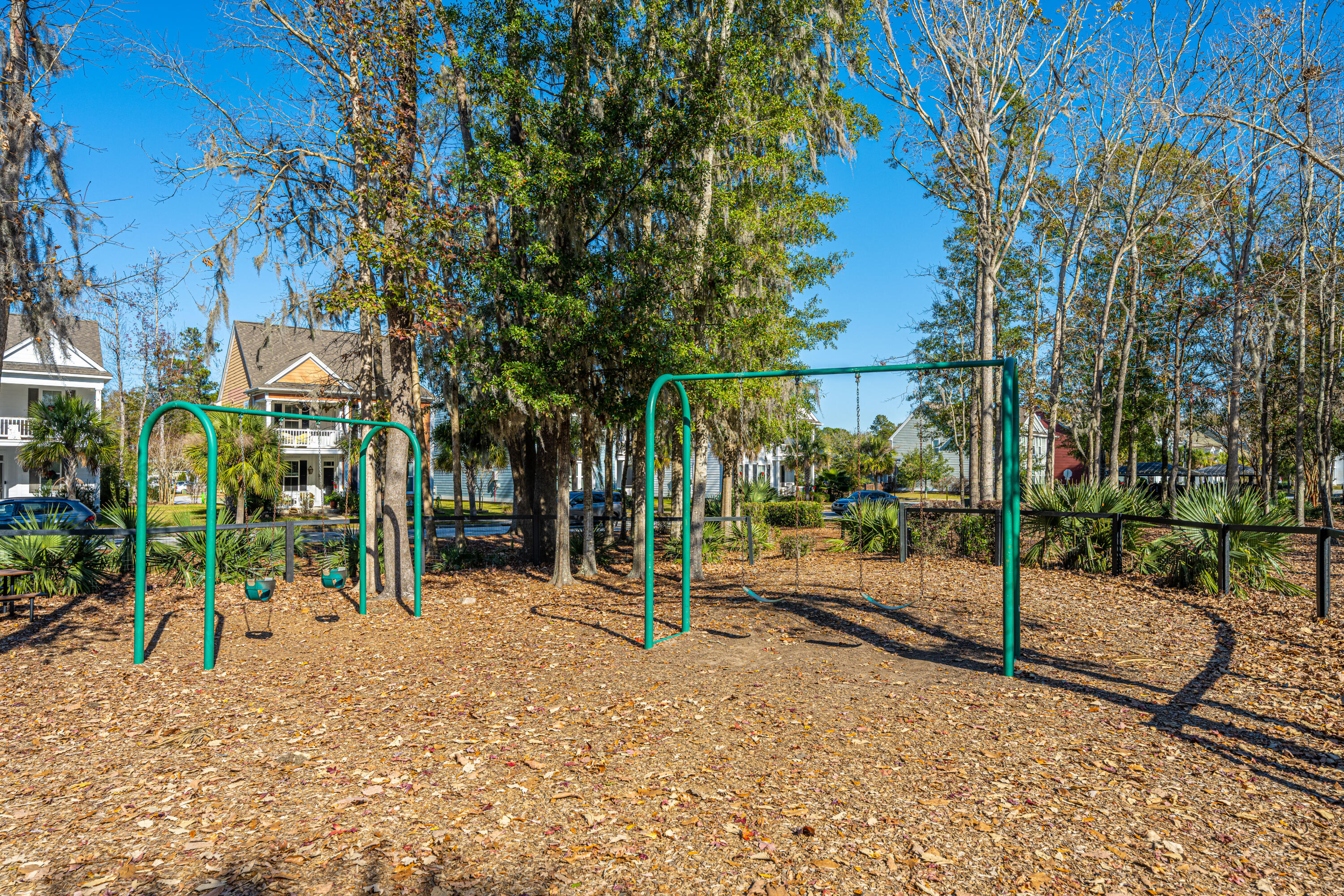 2926 Glenarden Drive