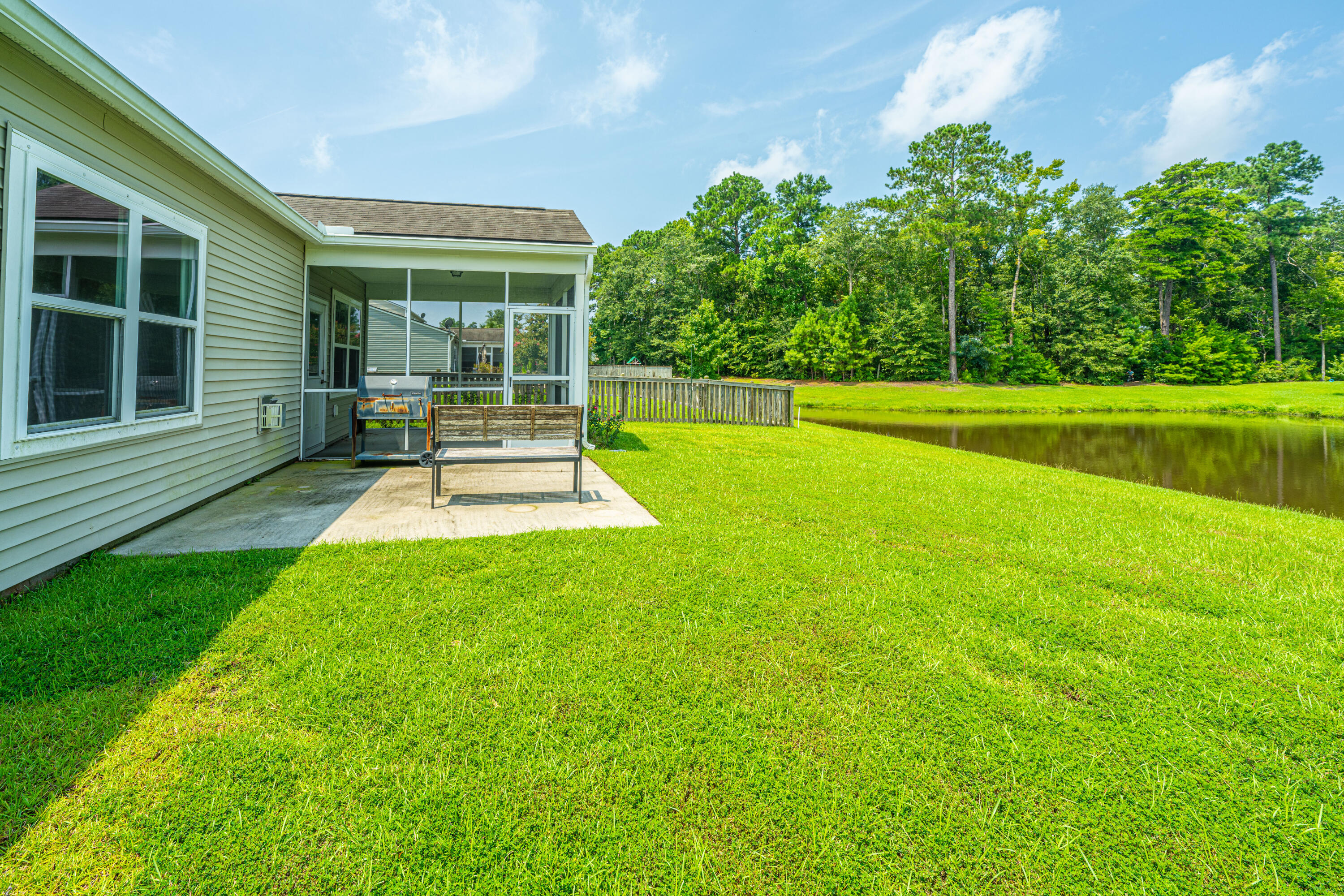 2926 Glenarden Drive