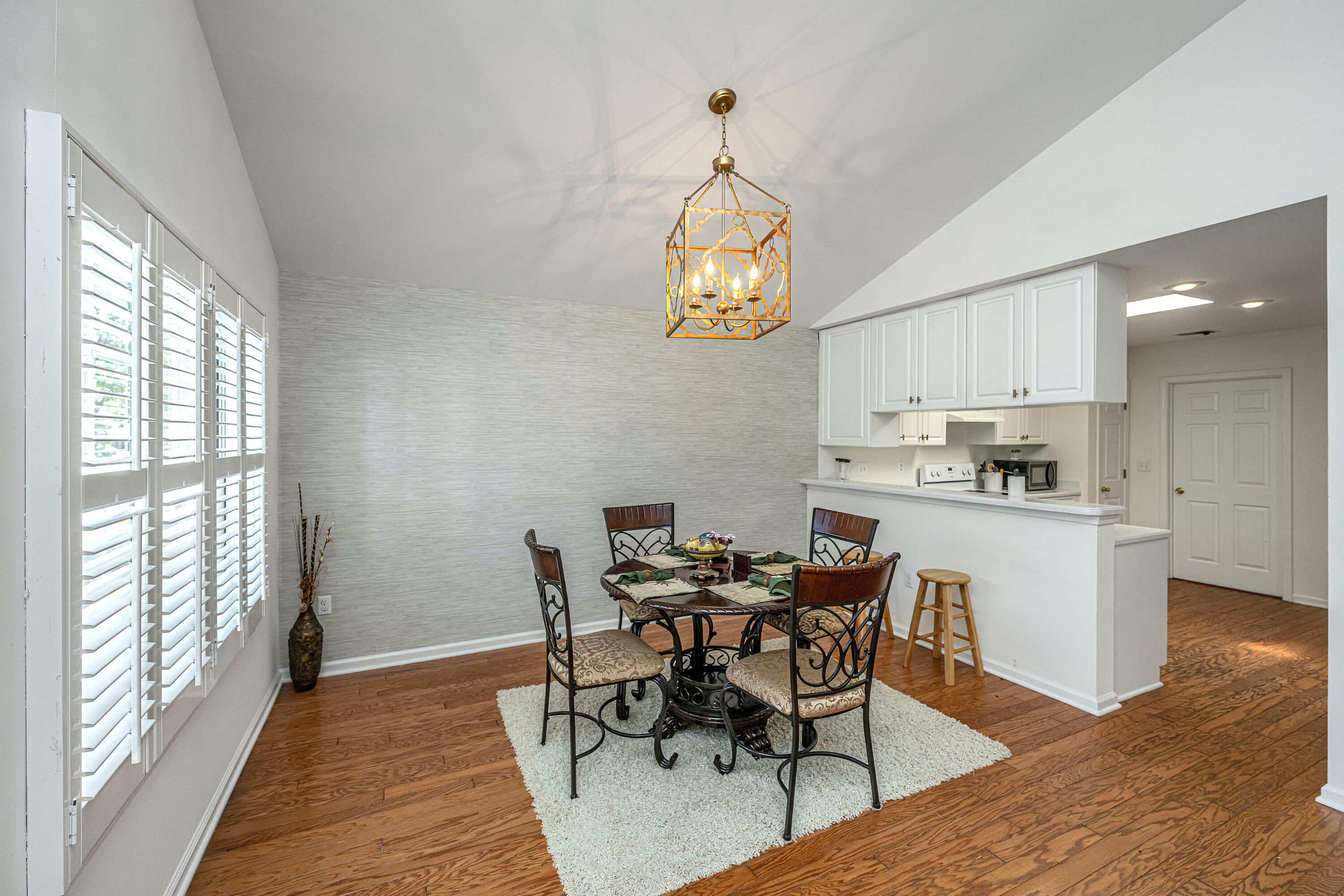 1135 Peninsula Cove Drive