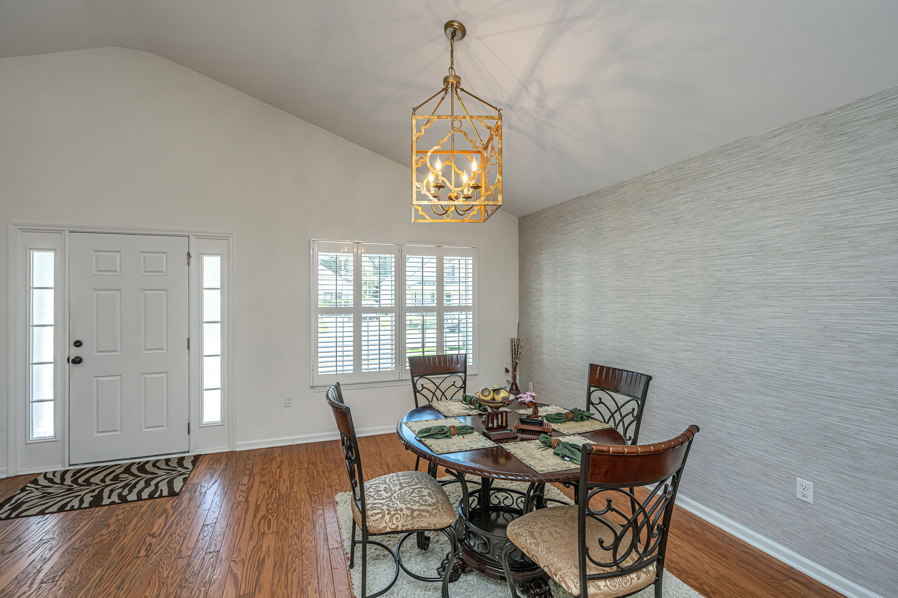 1135 Peninsula Cove Drive